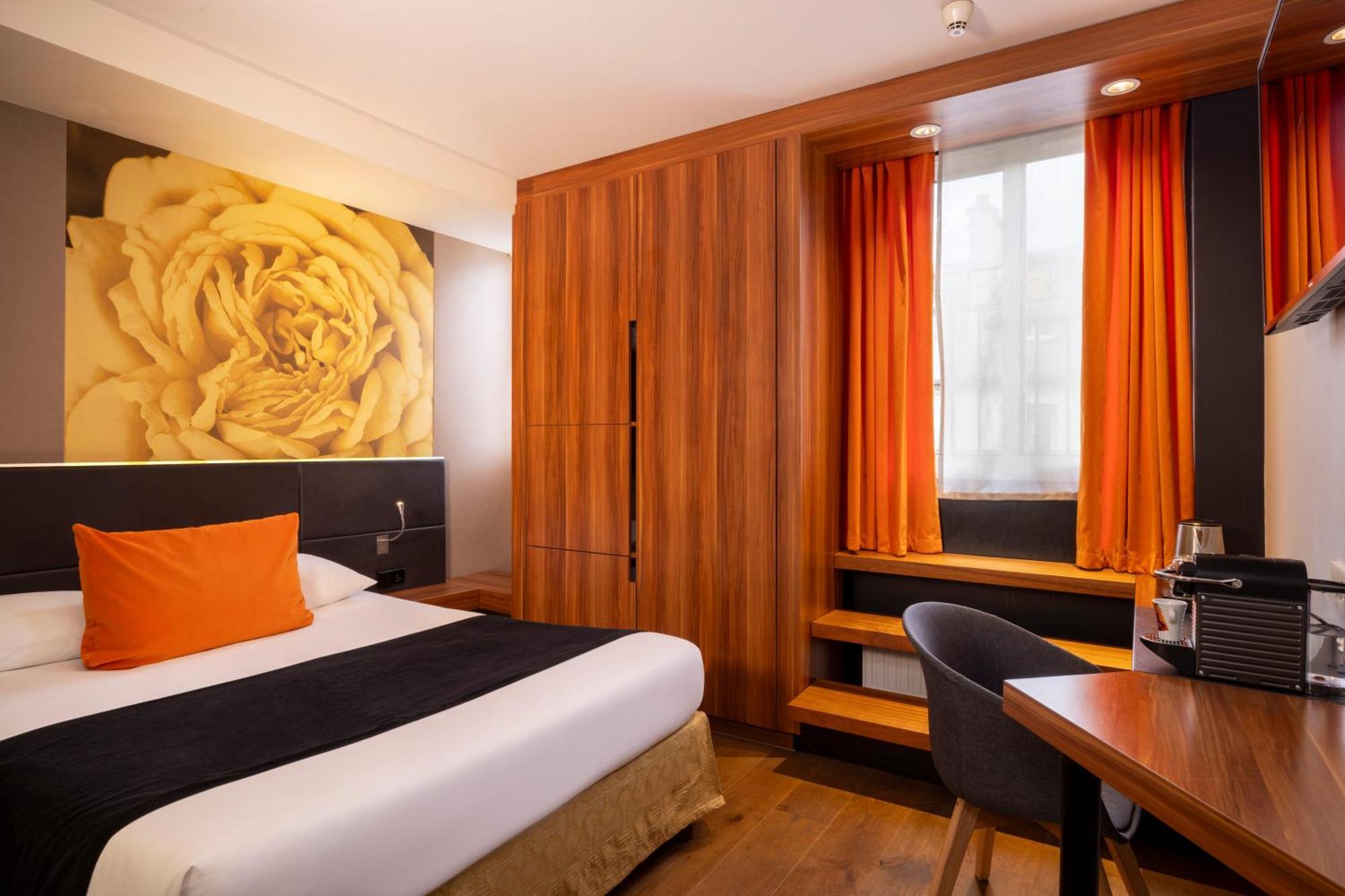 Elixir Hotel