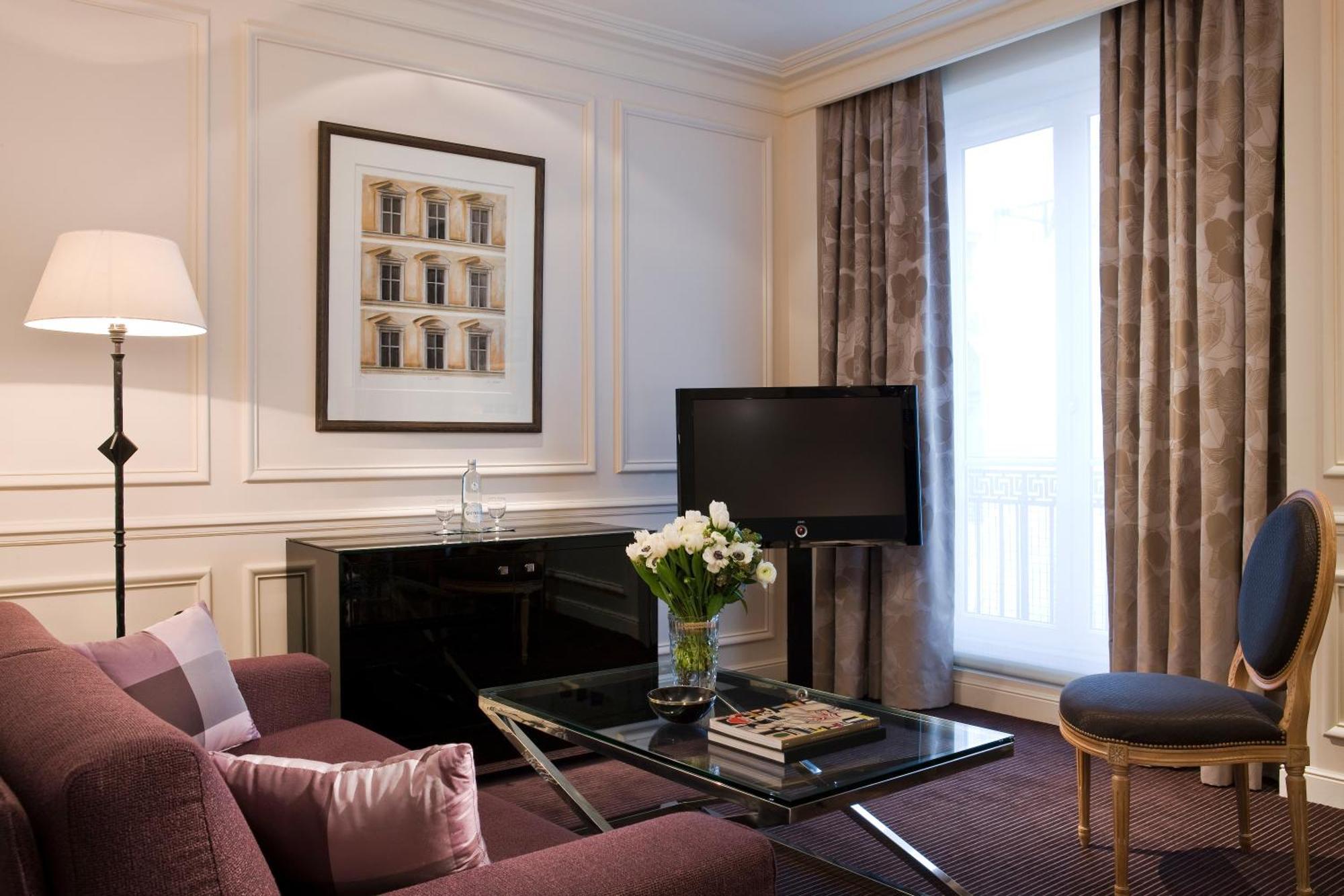 Hotel Grand Du Palais Royal Paris