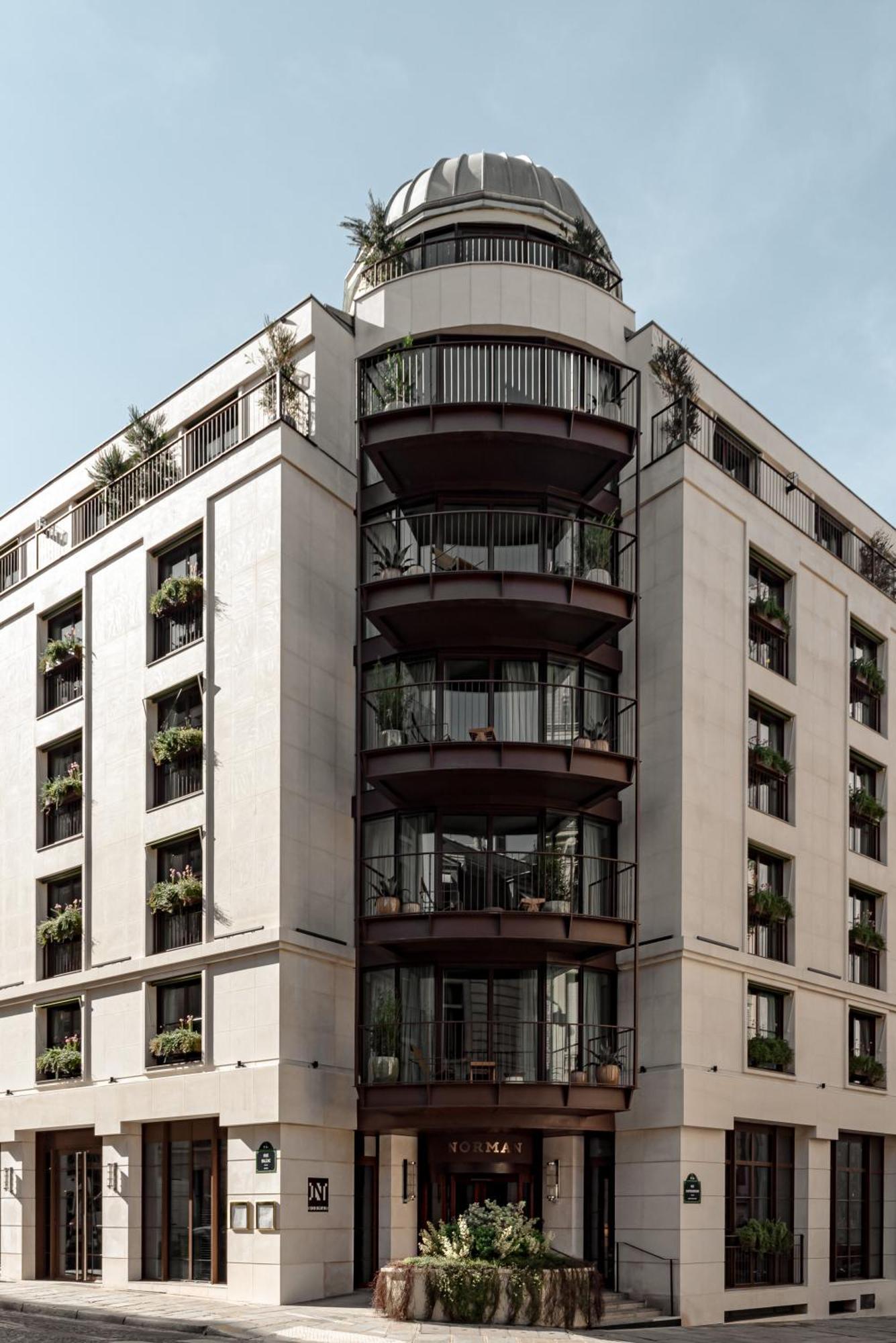 Norman & 5* Paris