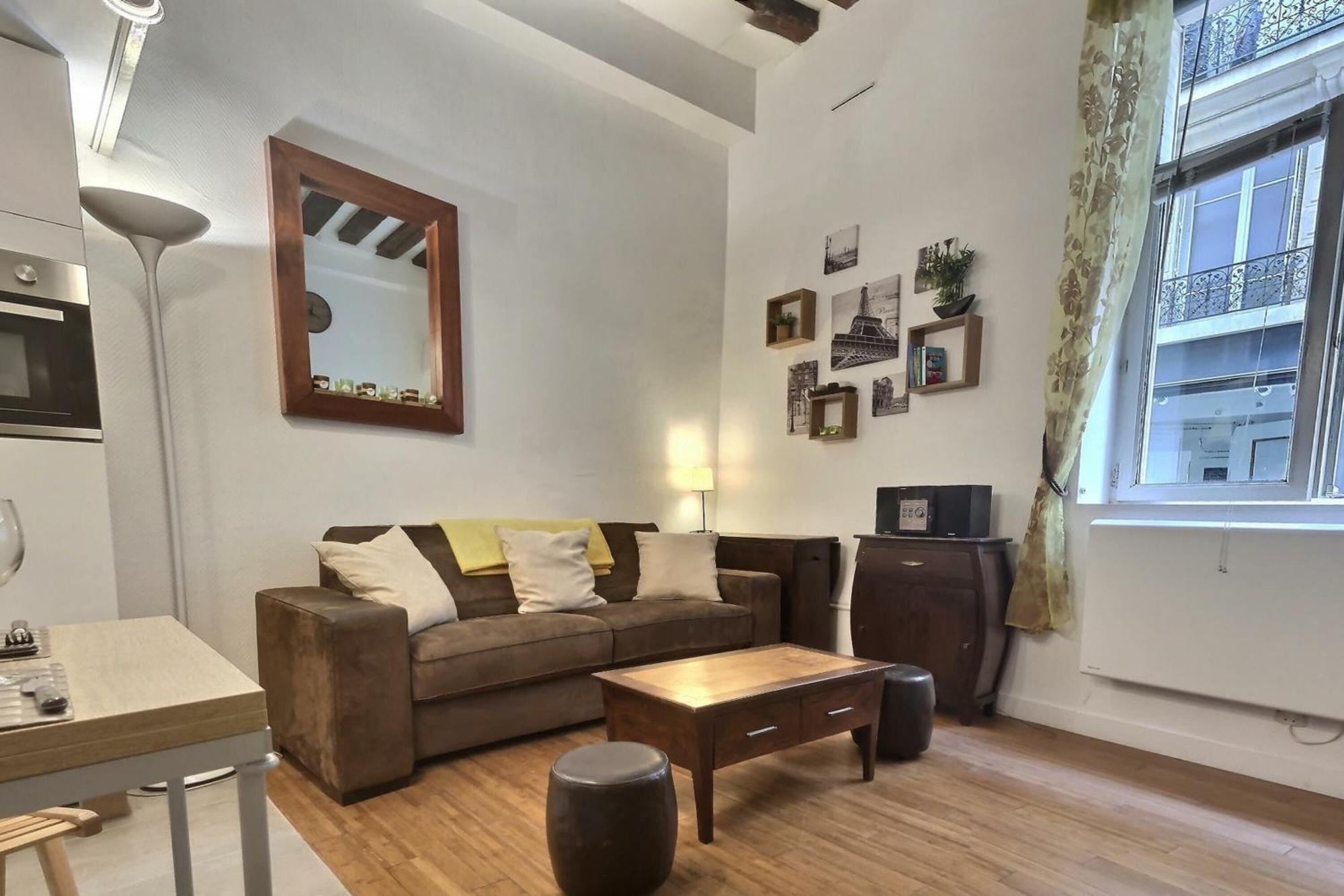 Le Saint Claude Apartment