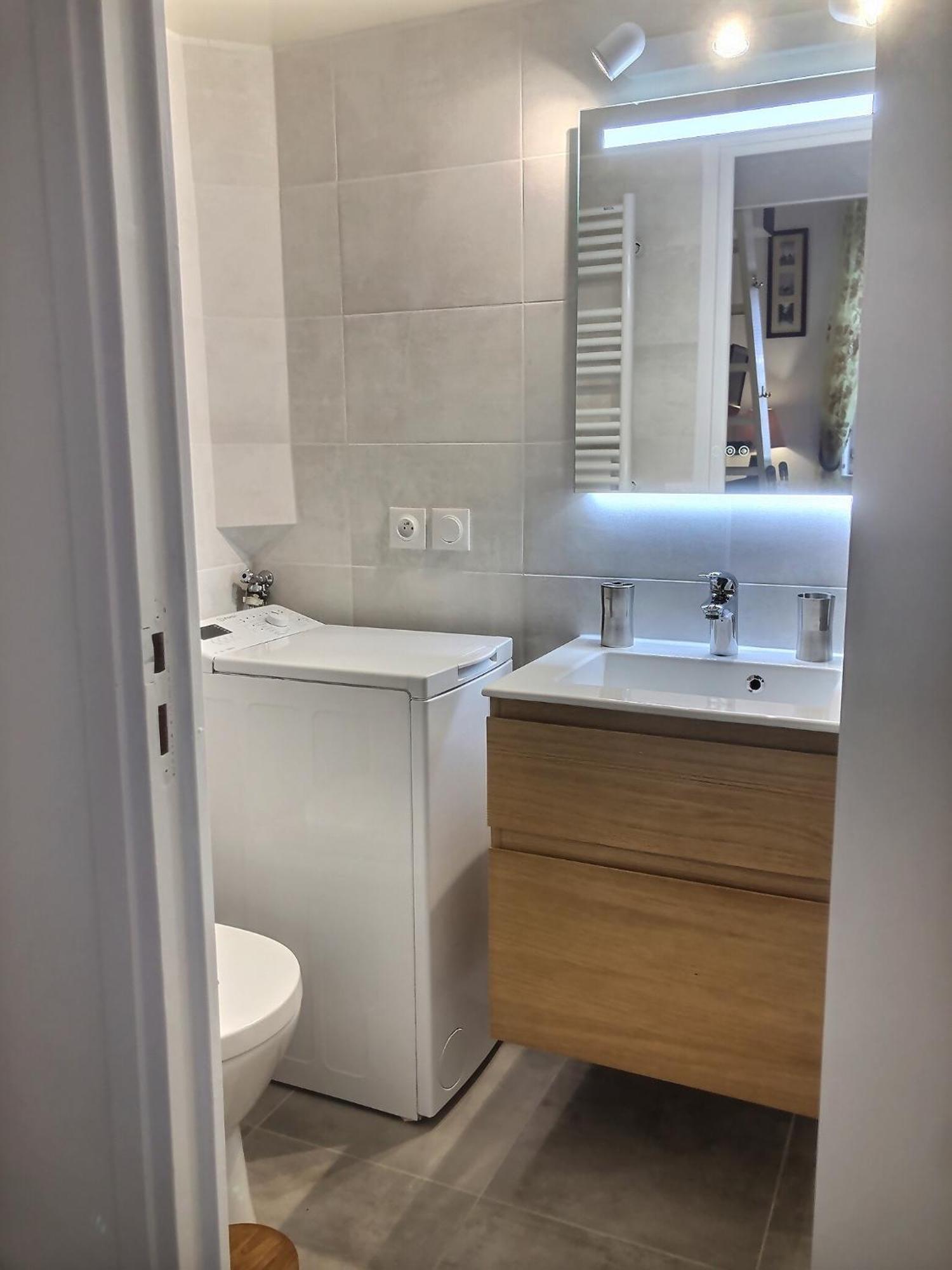 Le Saint Claude Apartment Paris