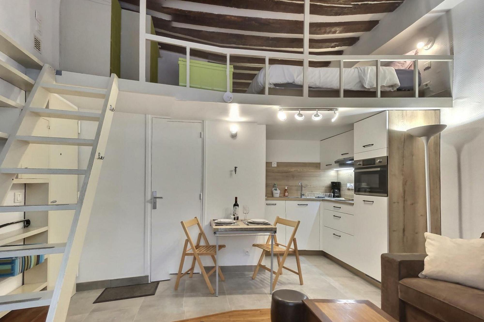 Le Saint Claude Apartment