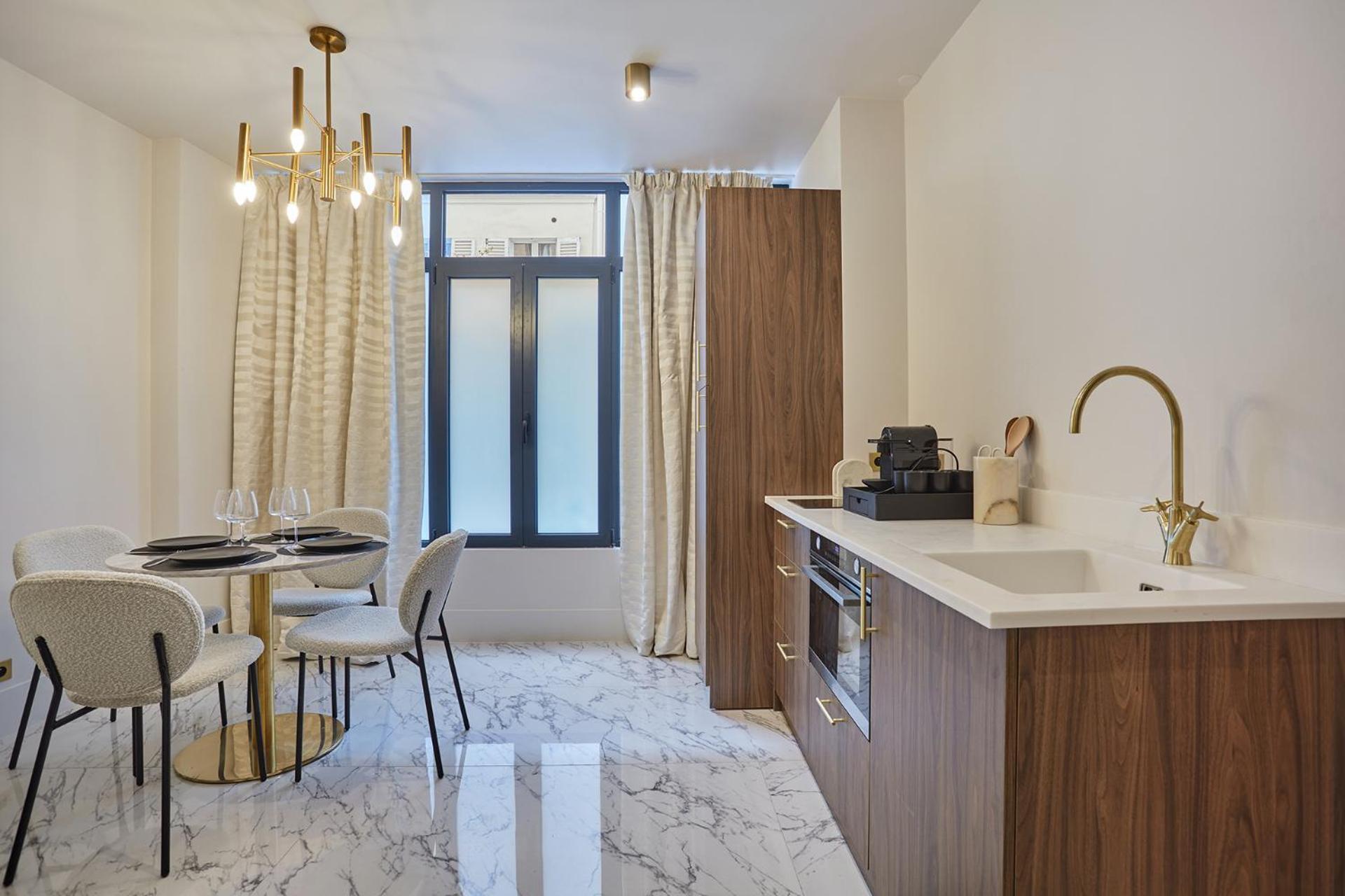 Appartement Louvre Museum By Prestige Paris