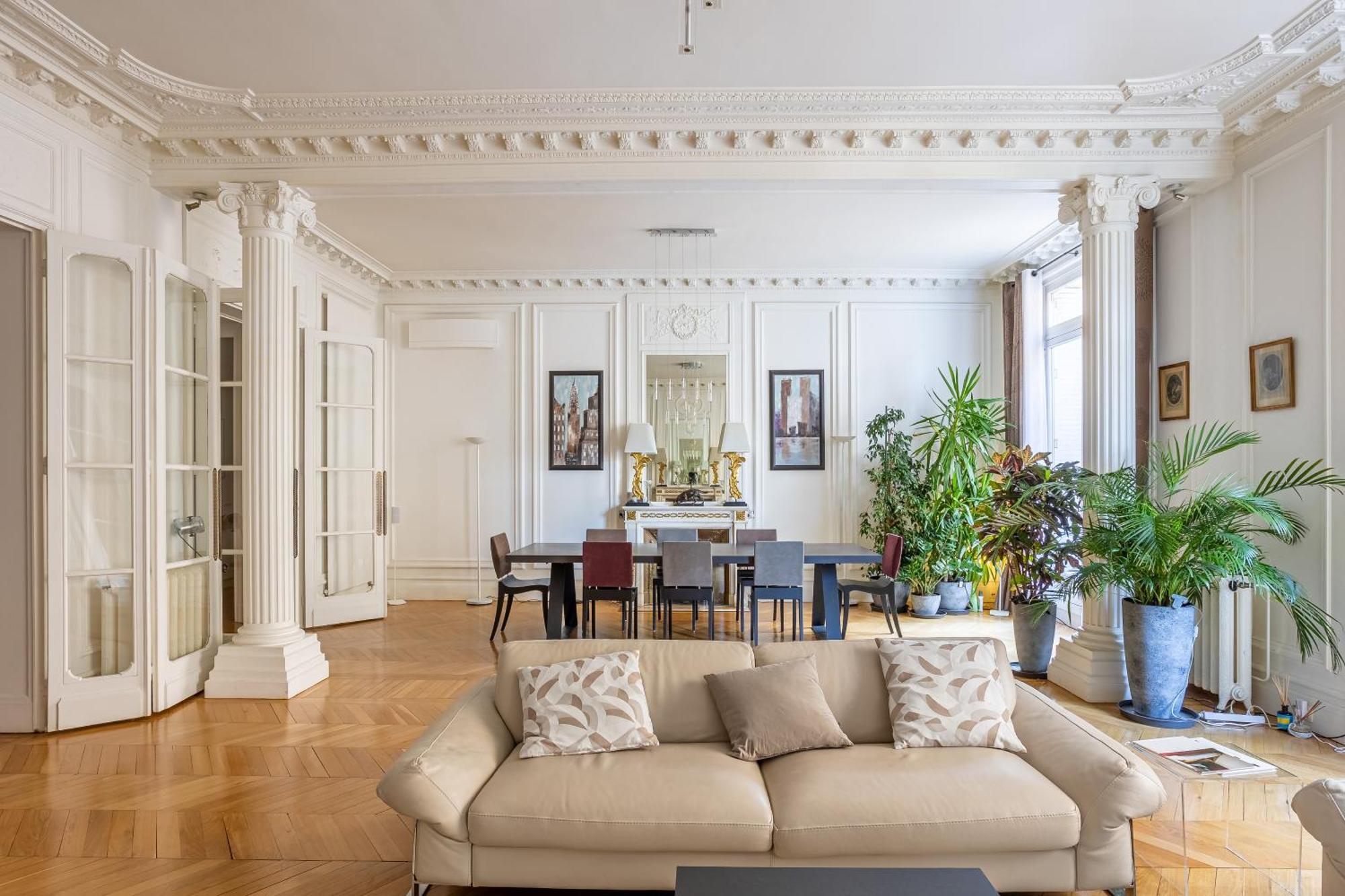 Apartment Prestigious Trocadero Paris