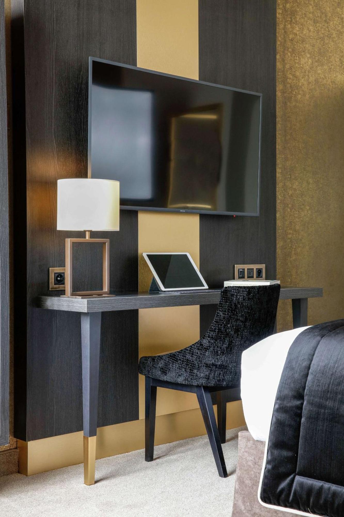 Hotel Niepce Hôtel, Curio Collection By Hilton Paris