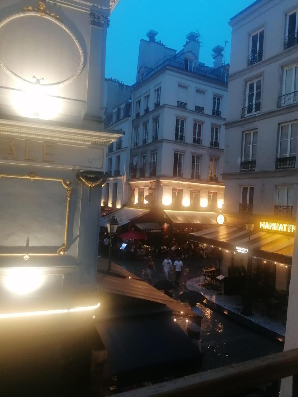 Coeur De - Montorgueil: Charming * Paris