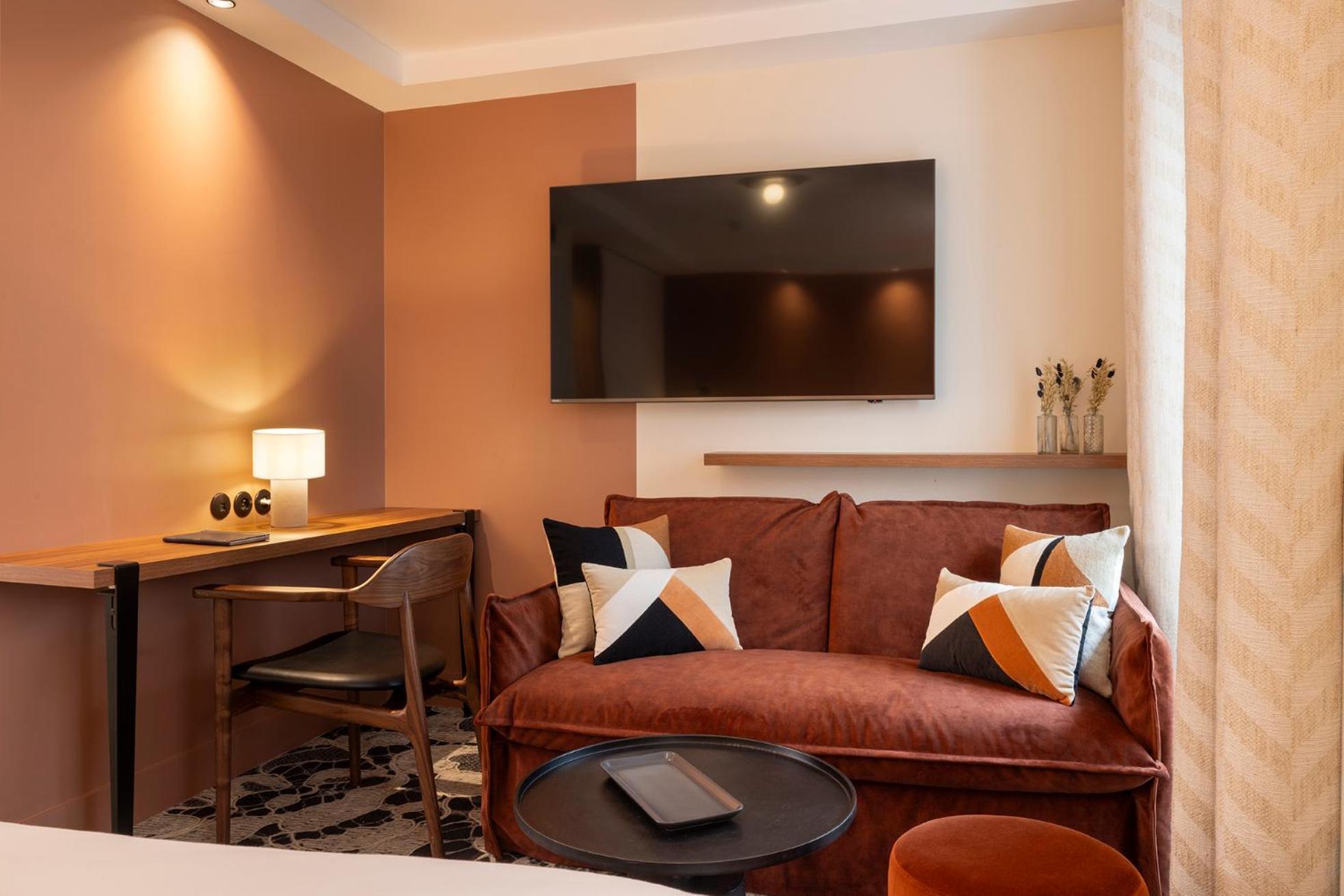 Chavanel Hotel