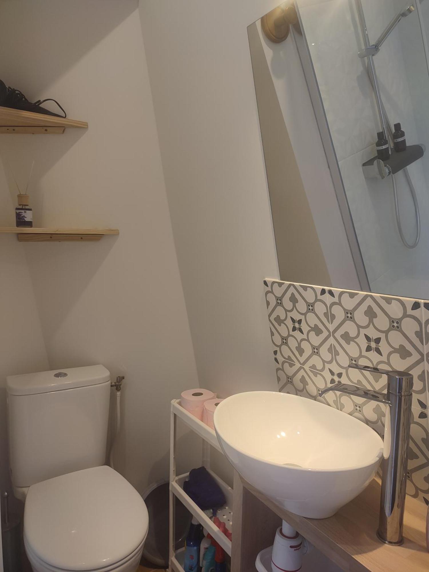 Studio, Place De La Nation, 1mn A Pied Du Metro 1,2,6,9 Et Rer A Paris