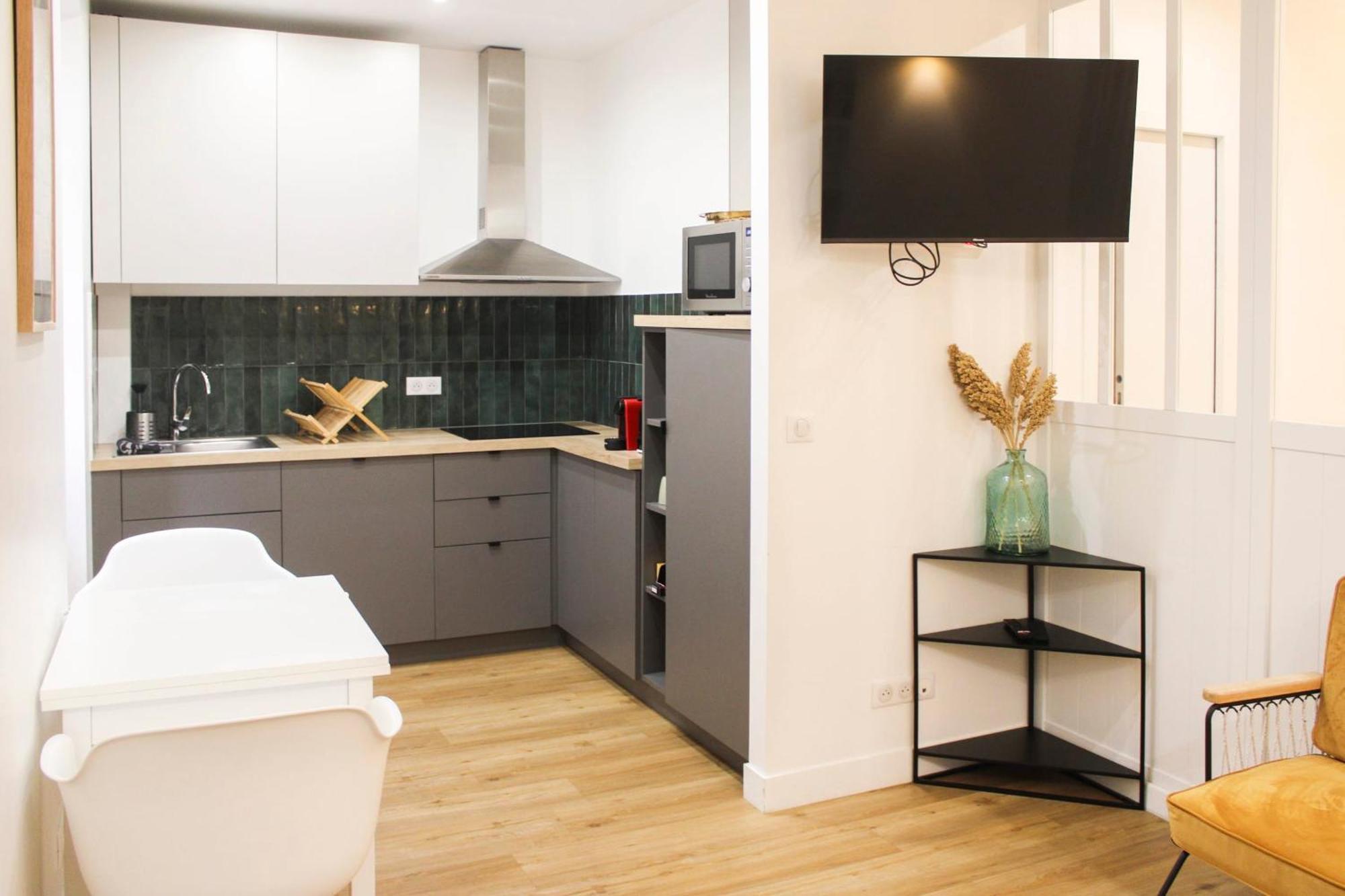 Apartment Comfortable Cocoon Close To Montmartre *