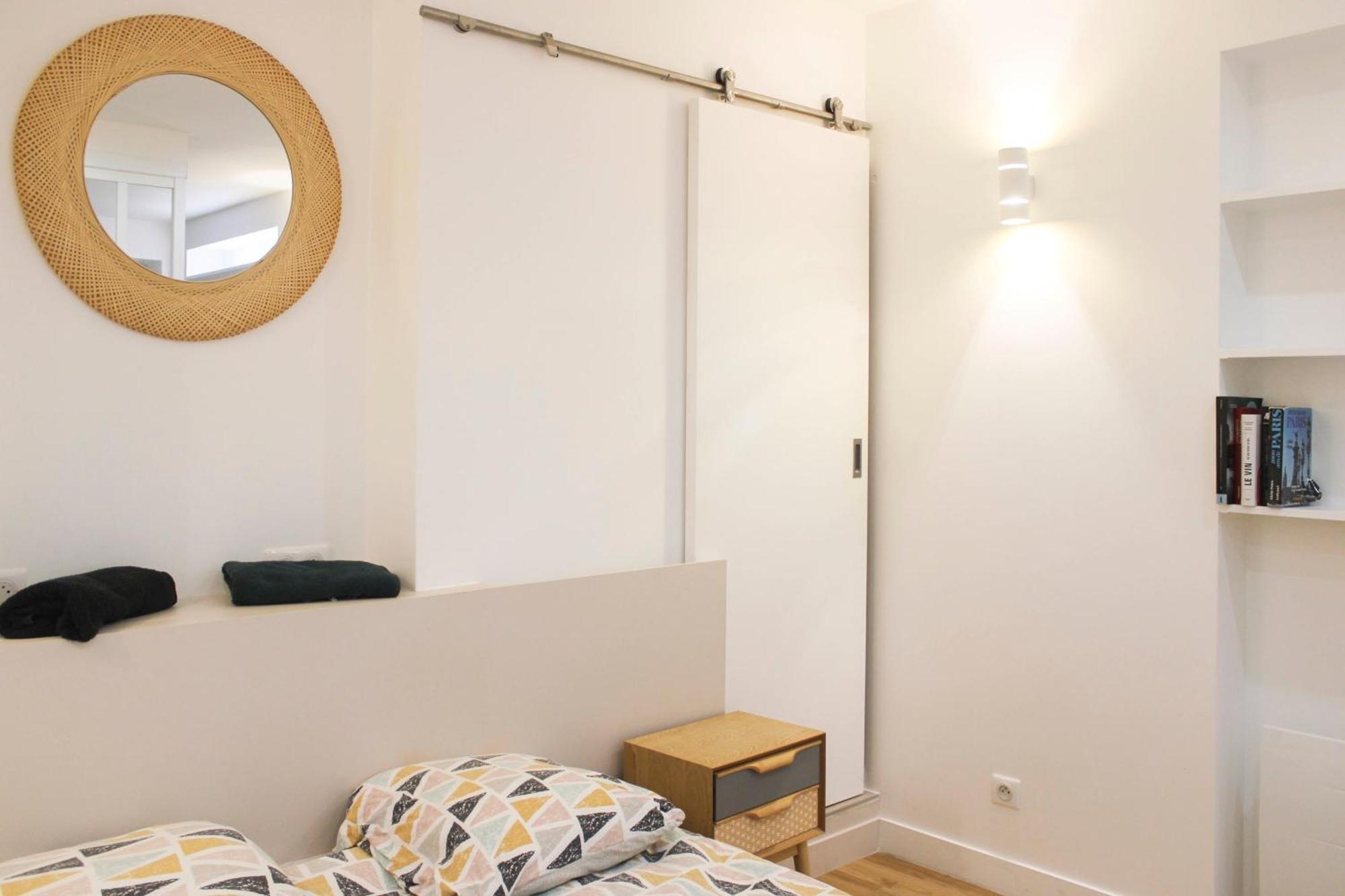 Comfortable Cocoon Close To Montmartre Apartment Paris