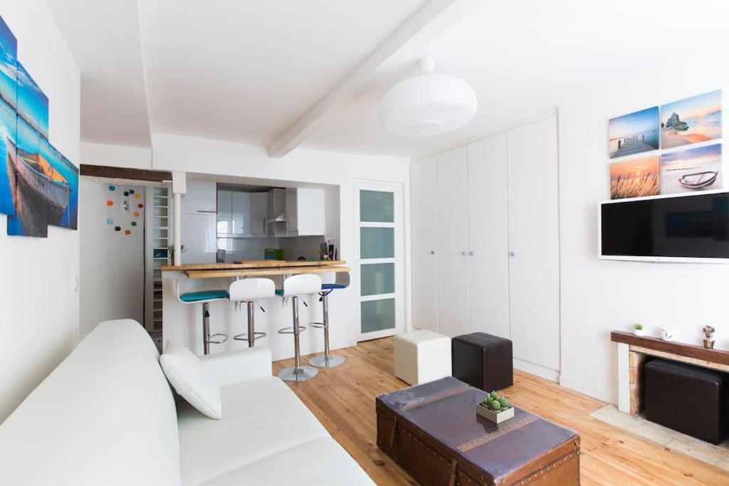 High Standing 2-room In Latin Quarter Paris