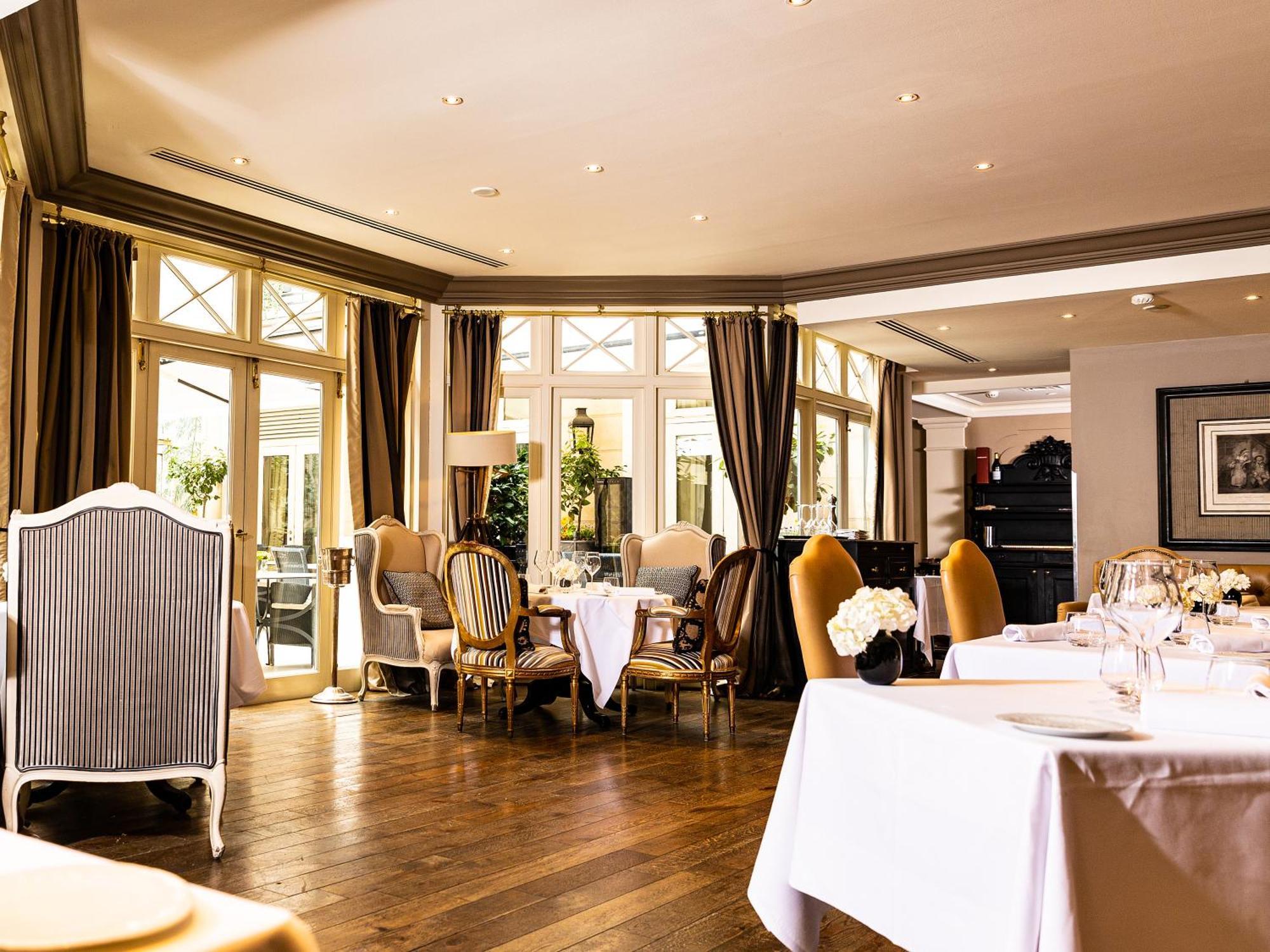 Hotel Castille - Starhotels Collezione 5*