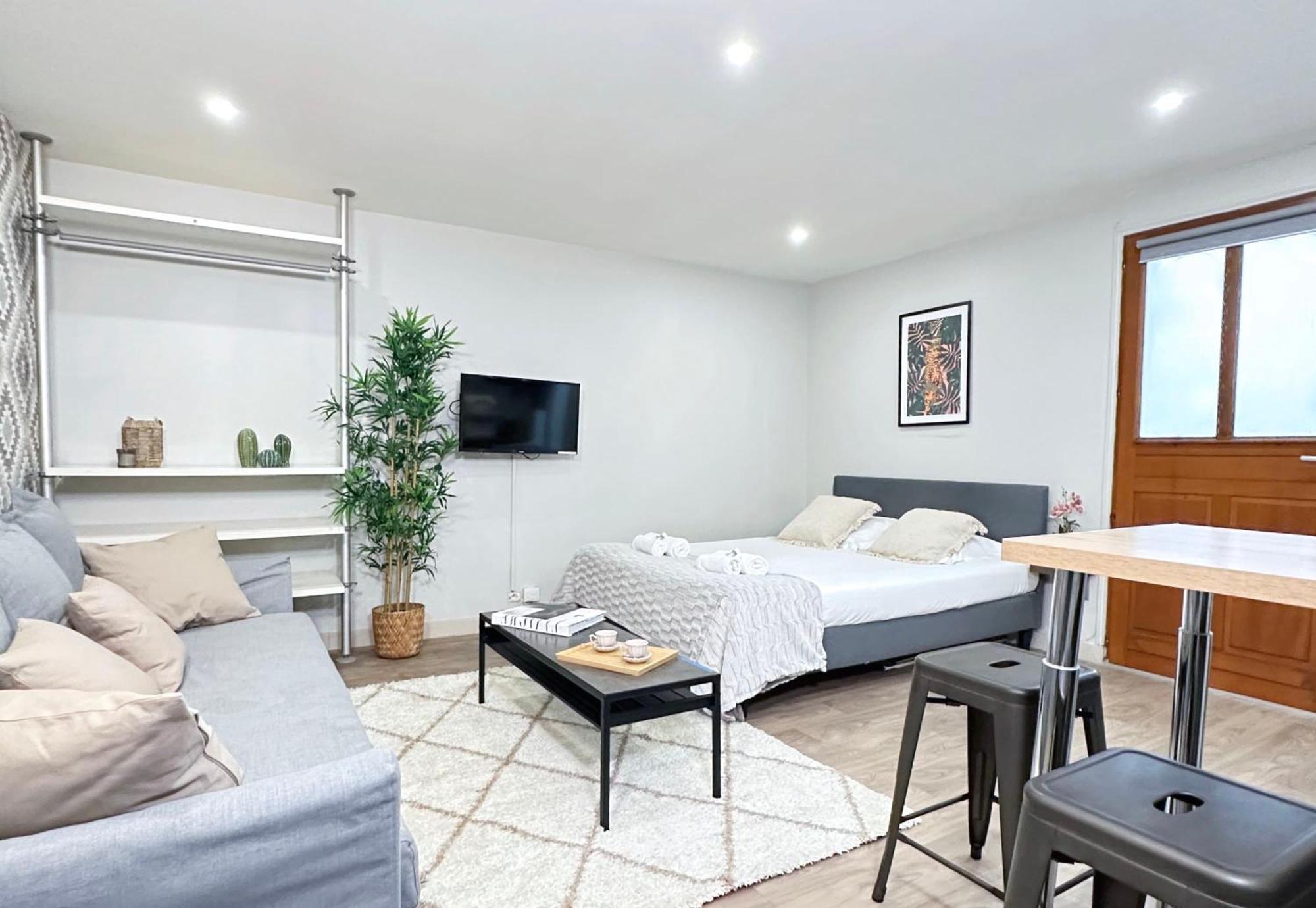 5495 - In Olympic Games 2024 Apartment