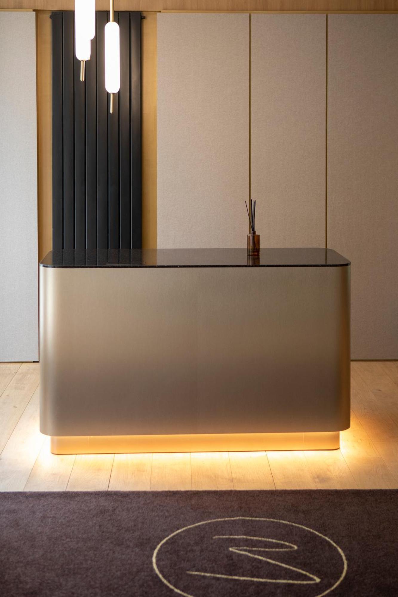 Makom Pereire Hotel Paris