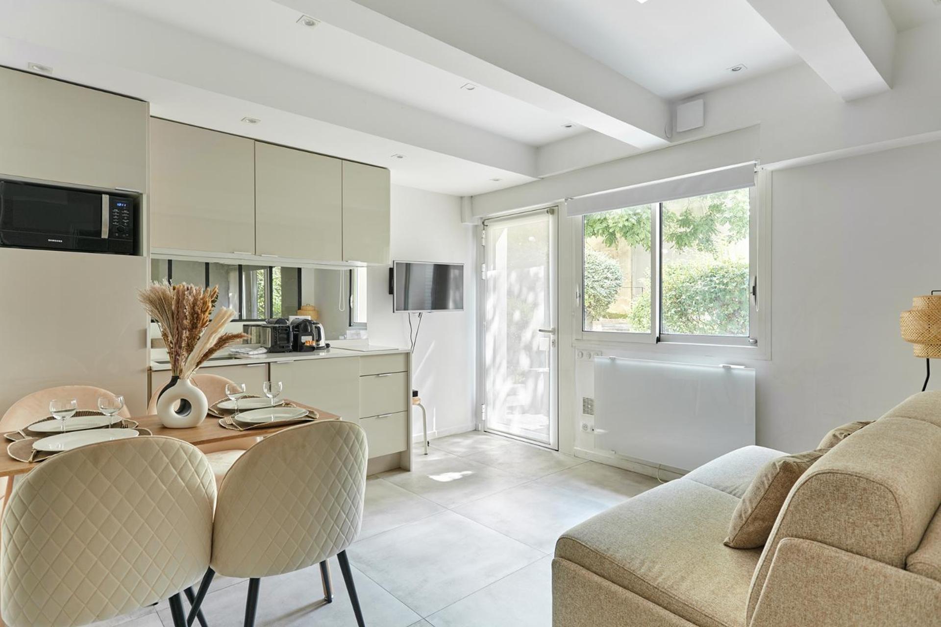 Appartement Cosy Le Marais Place Des Vosges Paris