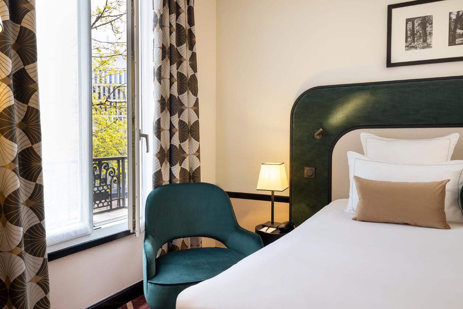 Aiglon Hotel 4*