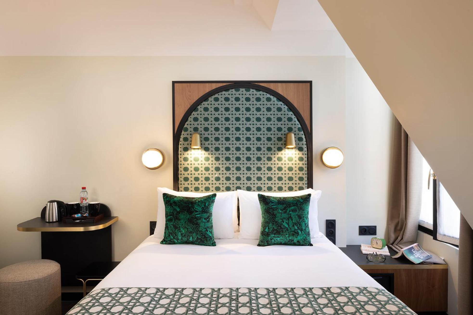 Avalon Cosy Hotel 4*