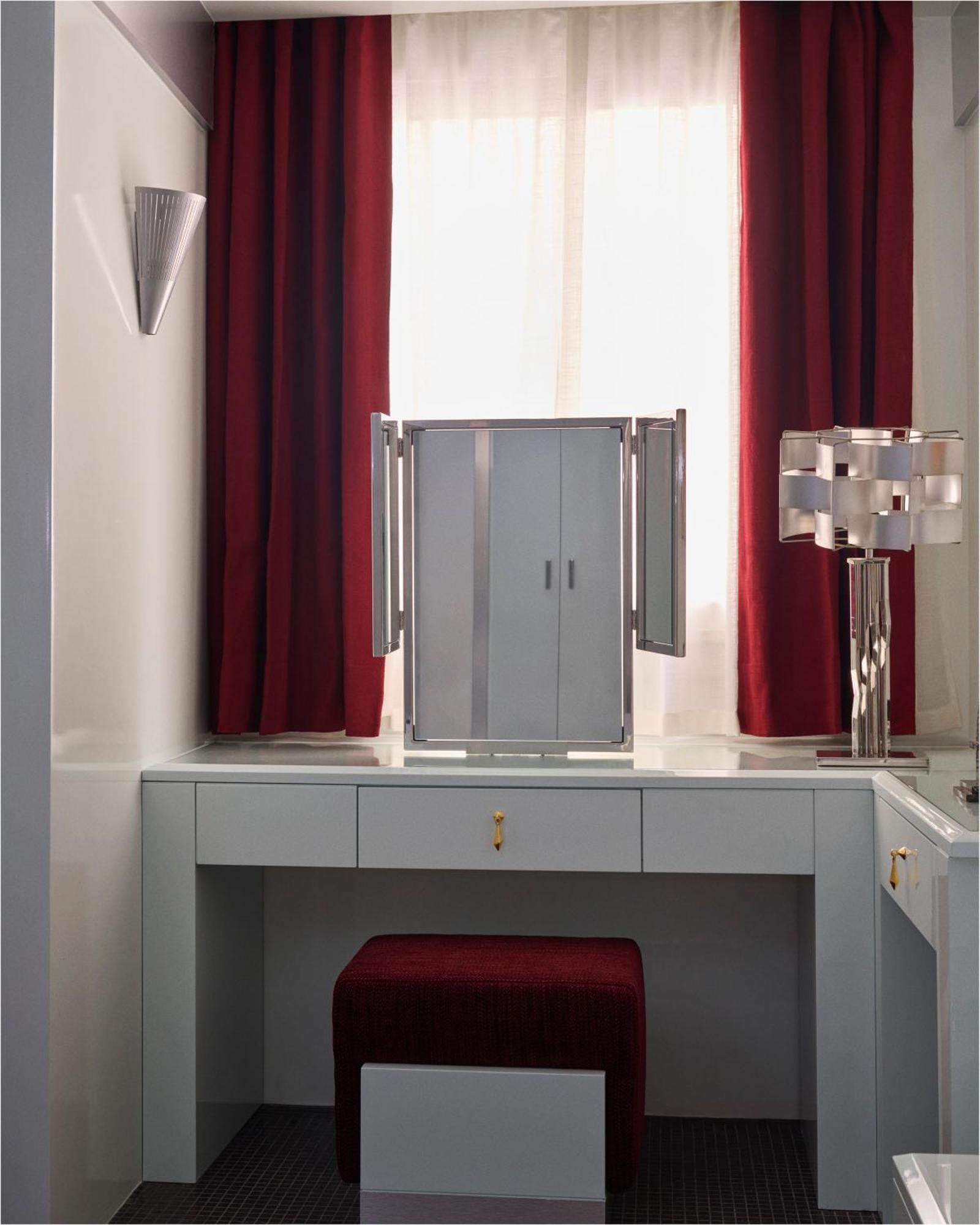 Apartment Pied A Terre Arts Et Metiers