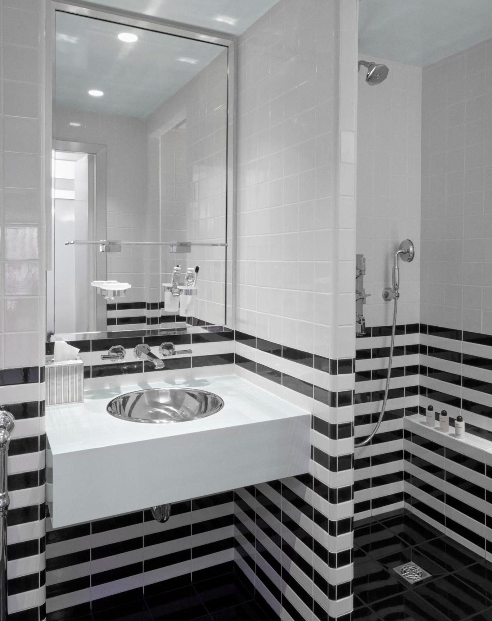 Pied A Terre Arts Et Metiers *