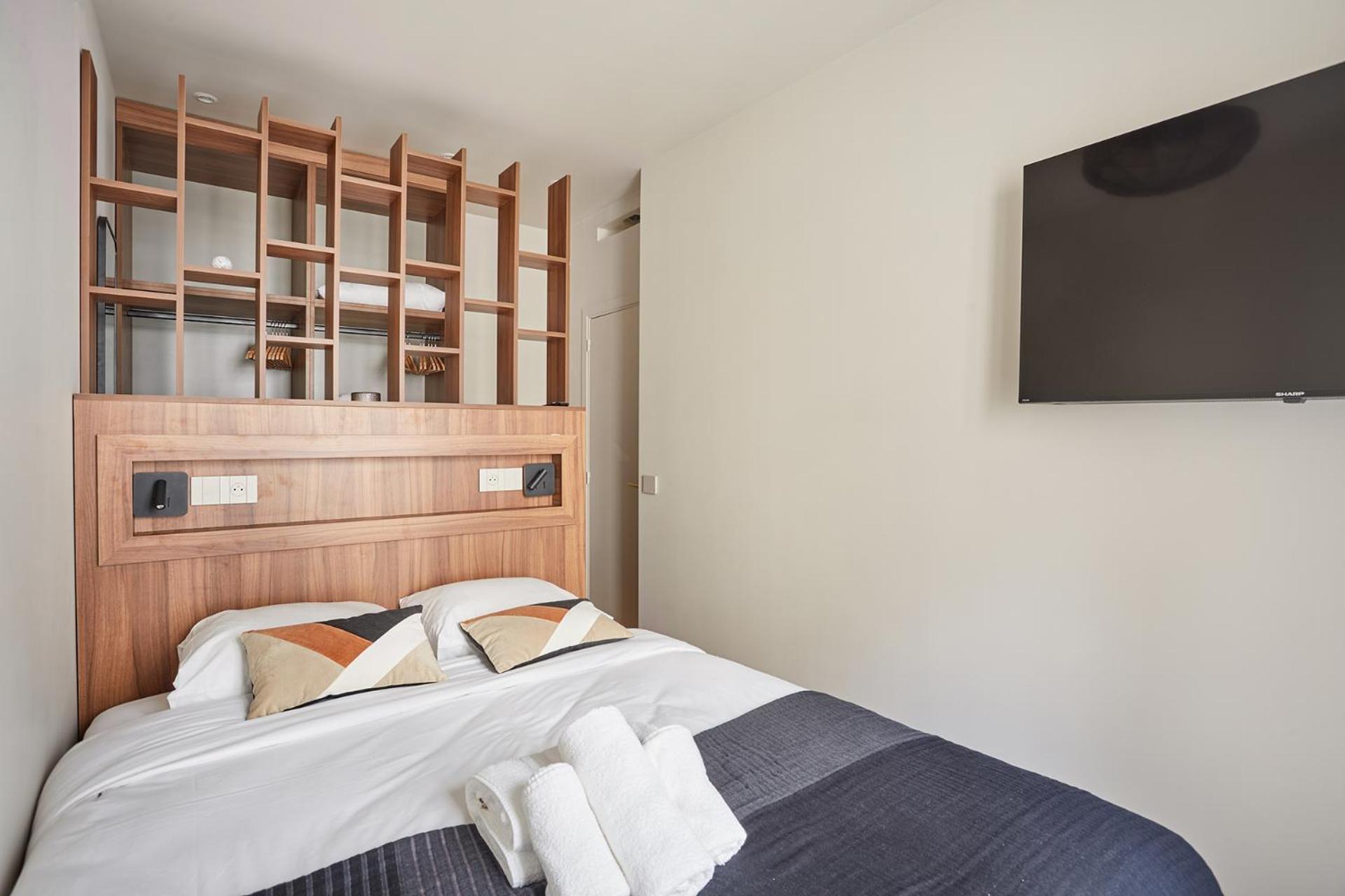 Centre De By Prestige Paris