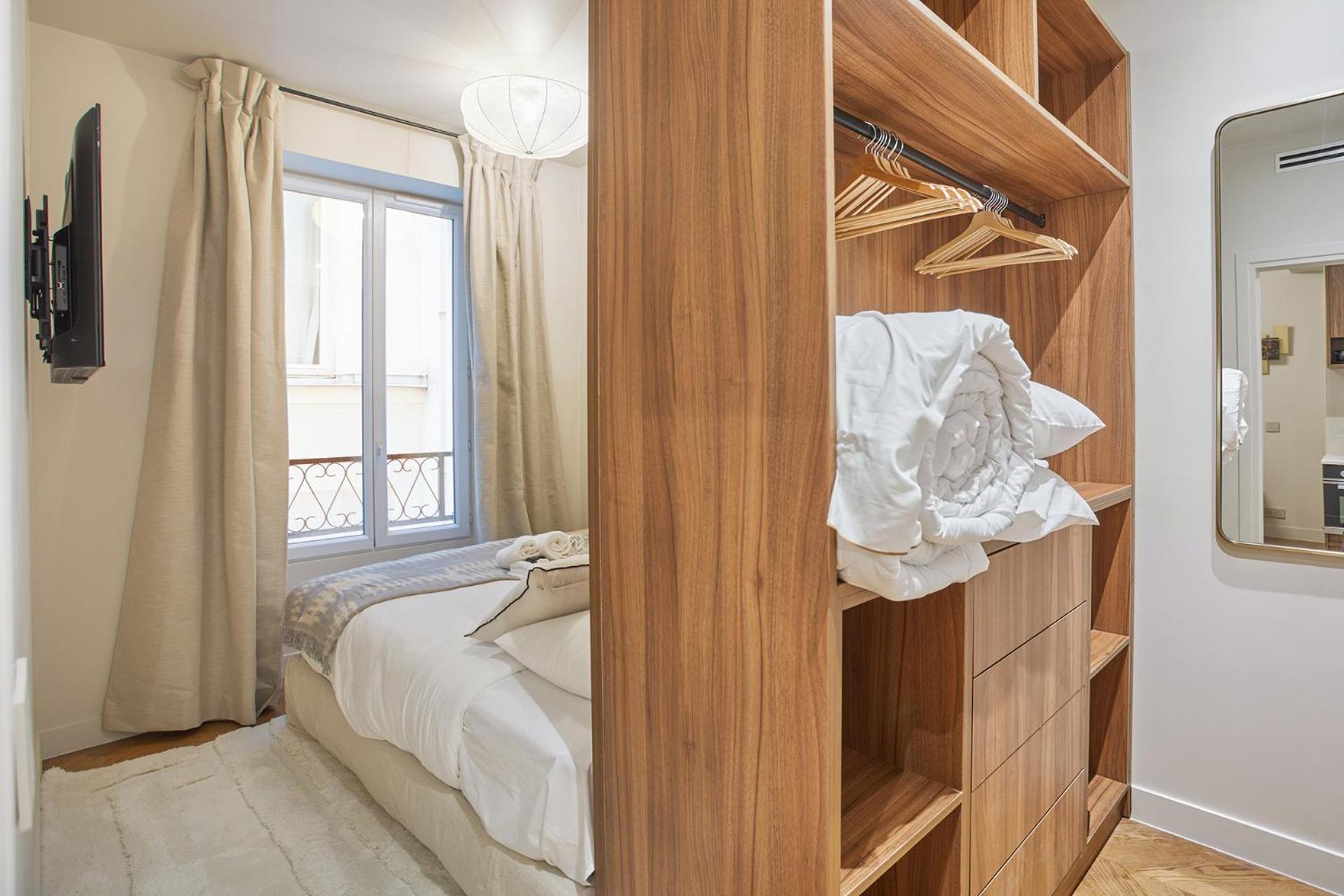 Apartment Centre De By Prestige