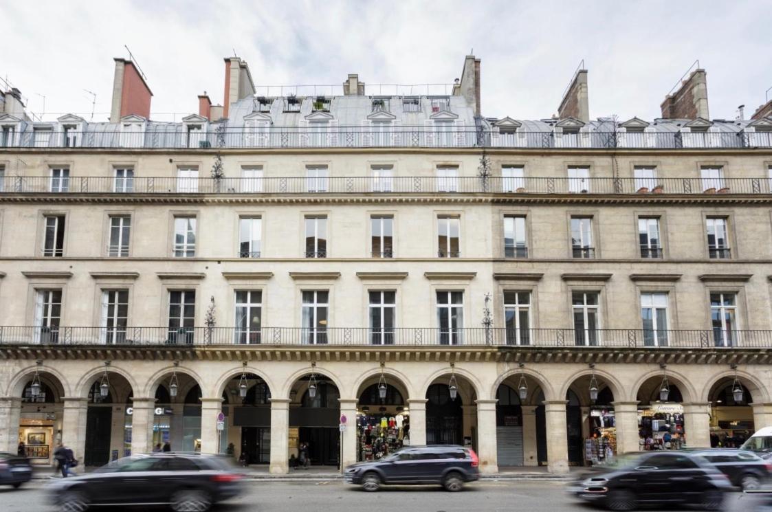 Prestige Sur Louvre Et Tuileries Apartment