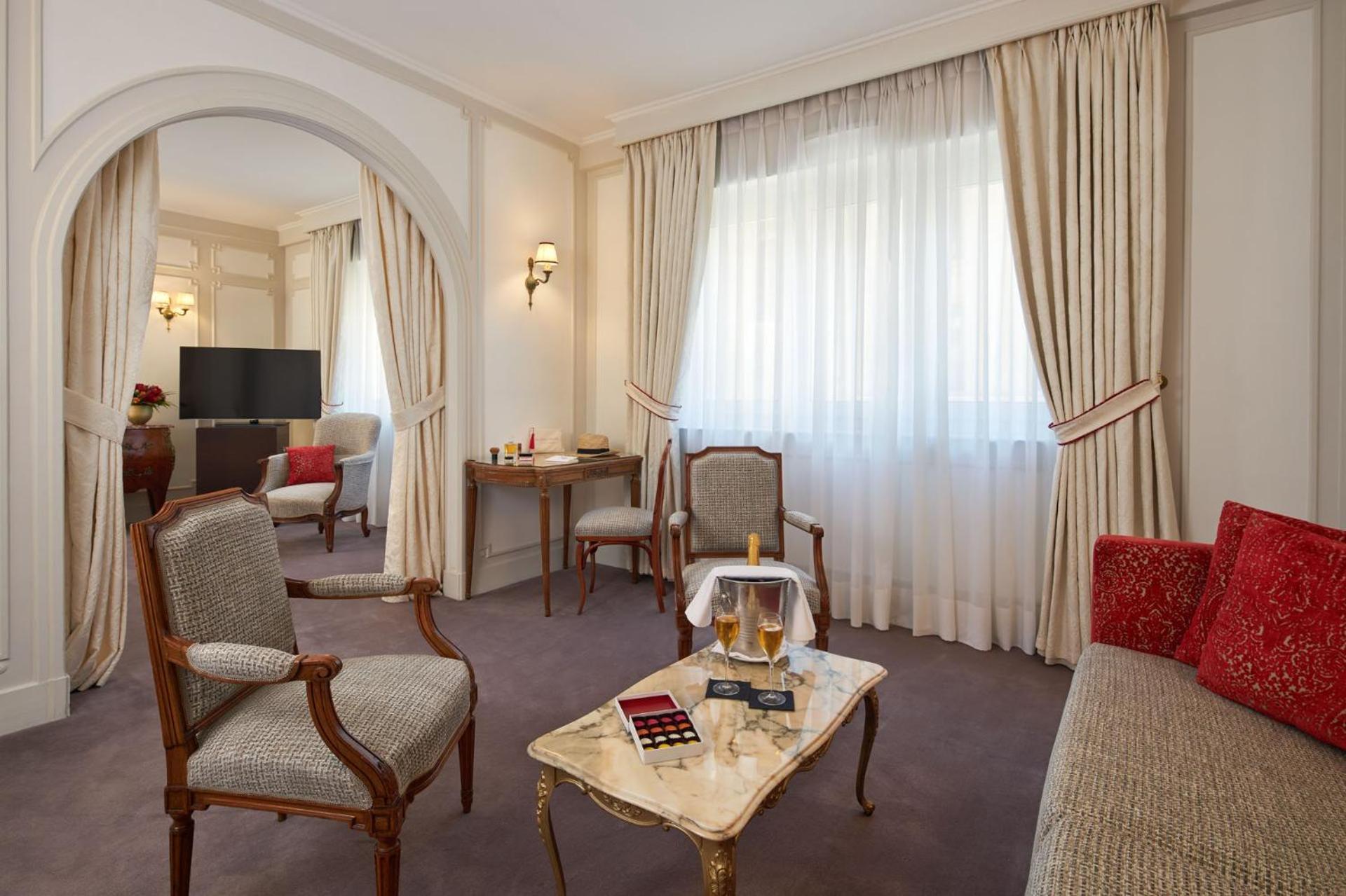 Hotel Majestic - Champs Elysees