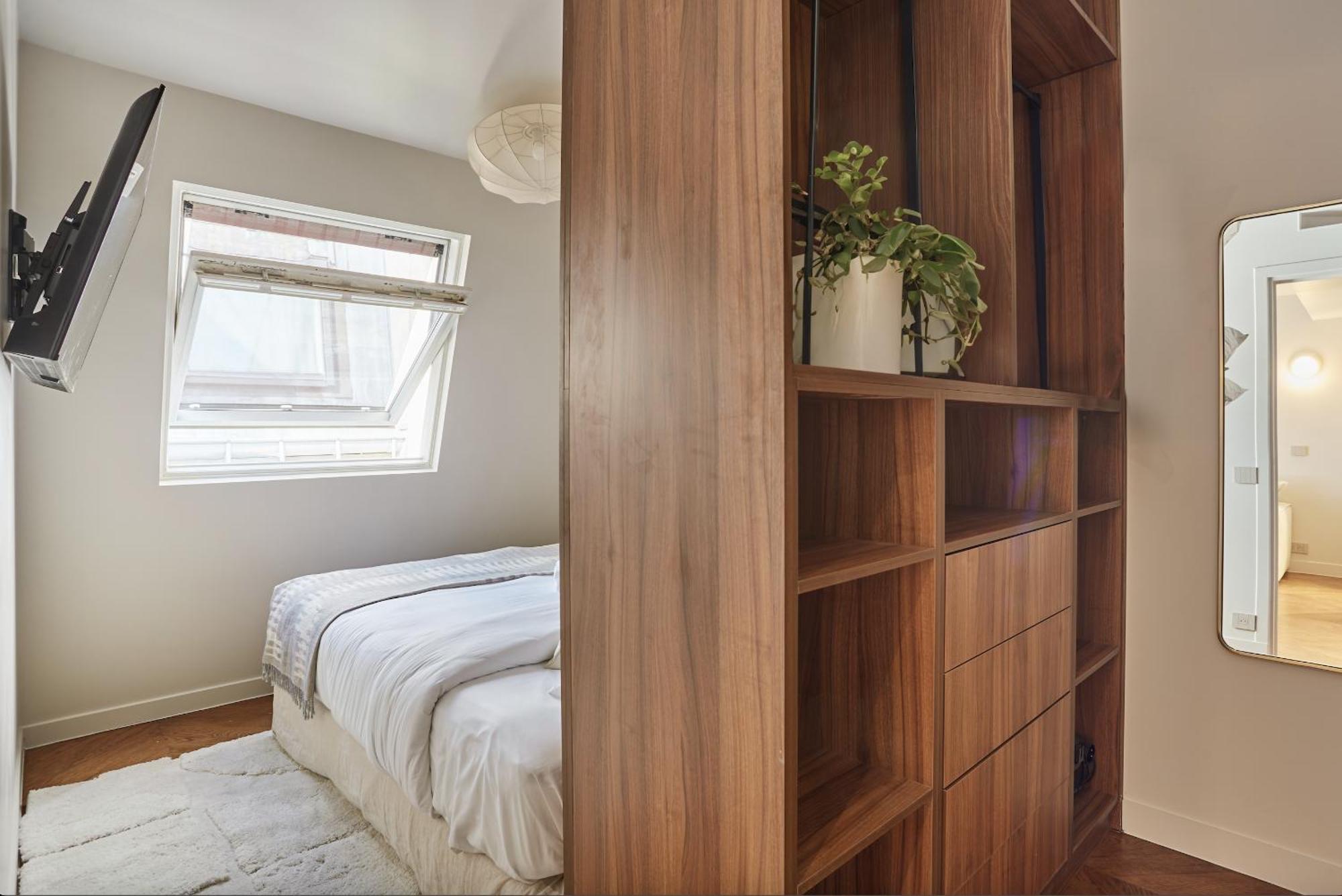 Apartment Centre De By Prestige *