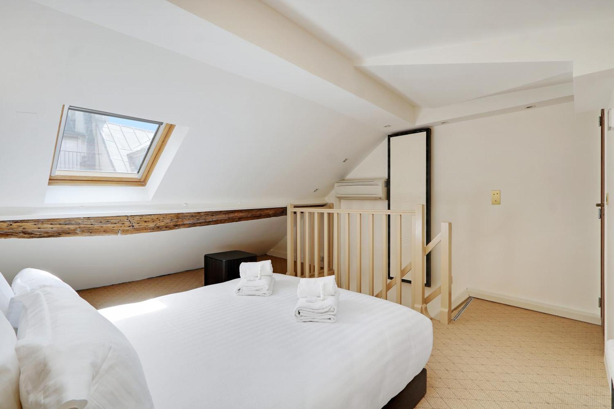 Apartment Pick A Flat's In Louvre - Rue Saint Honore Paris