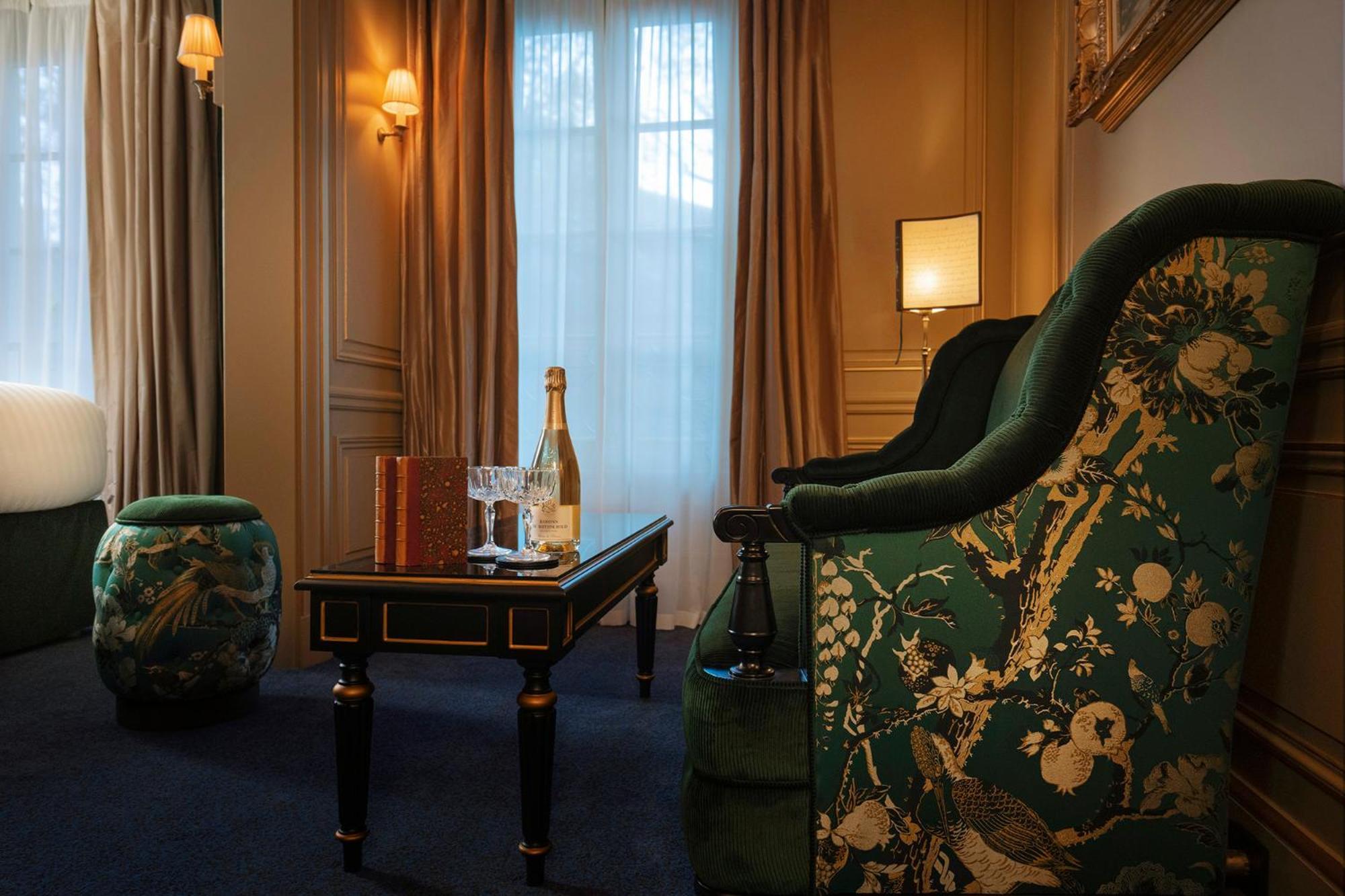 Maison Proust, & La 5* Paris
