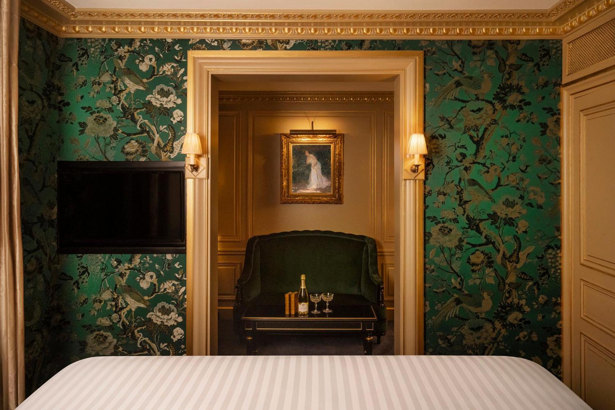 Maison Proust, & La 5* Paris