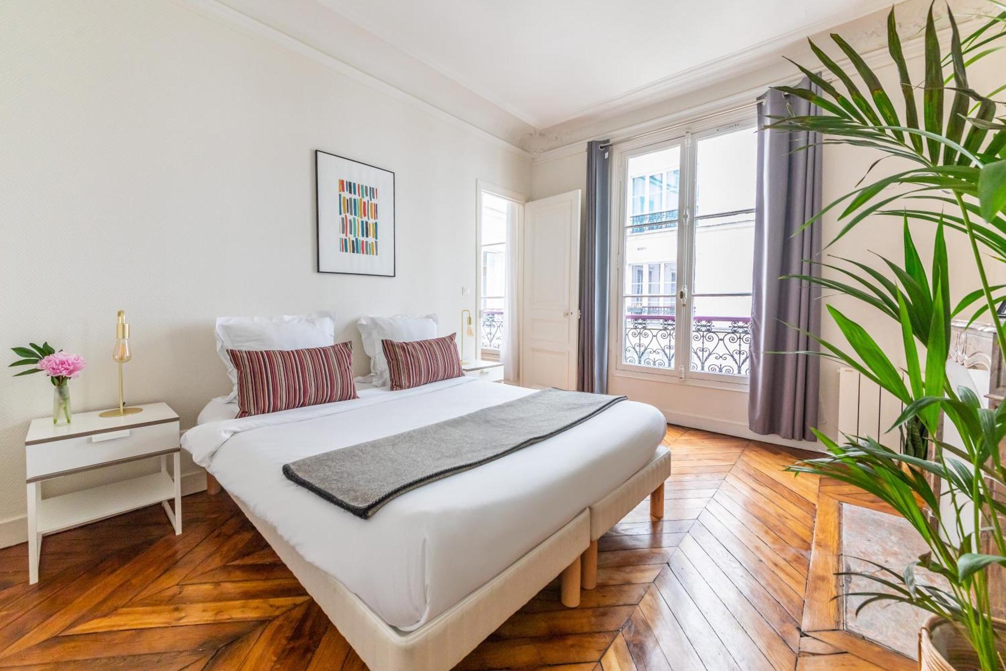 Bergere Paris