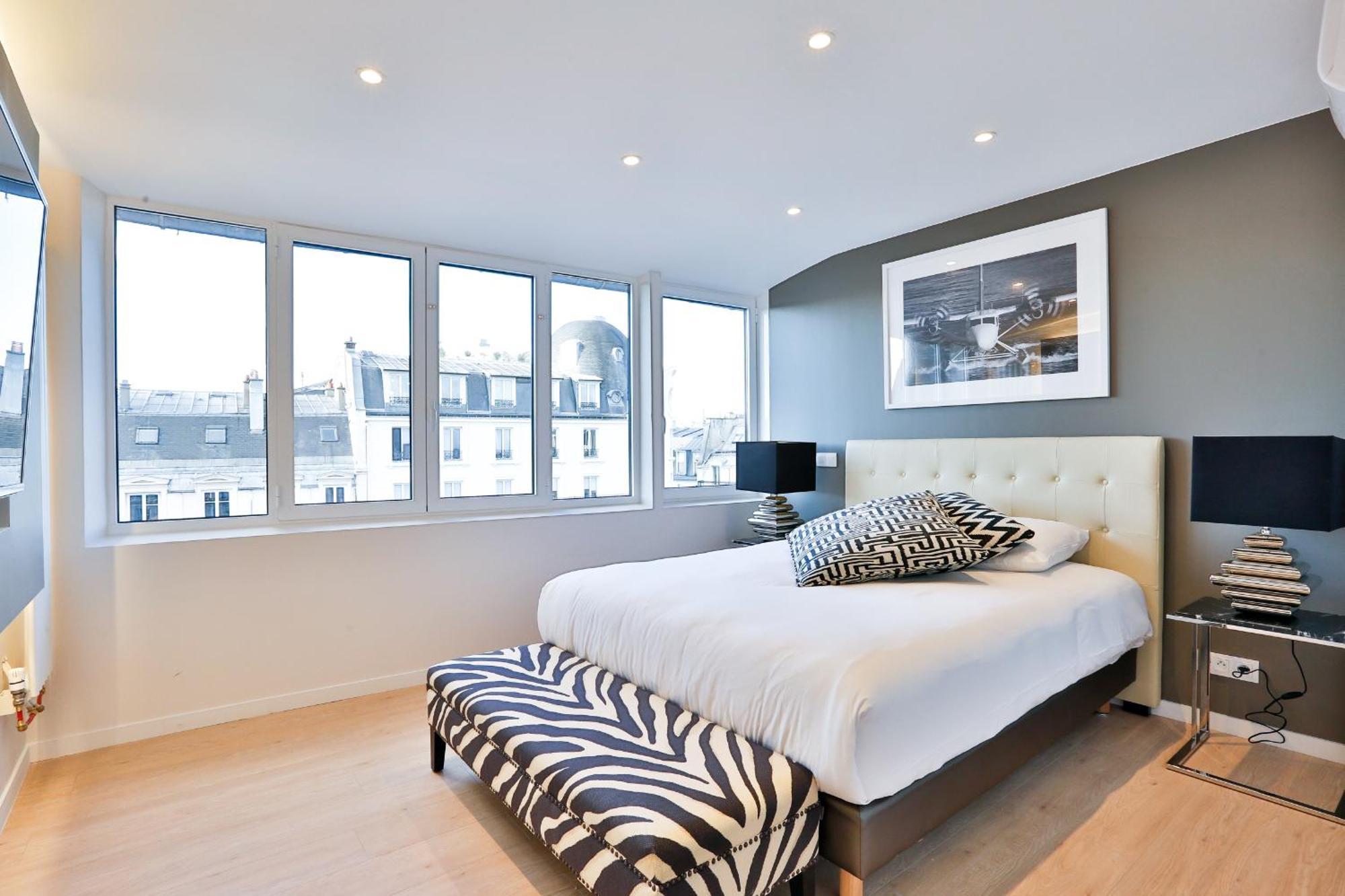 Blue Nights - Sebastopol Apartment *