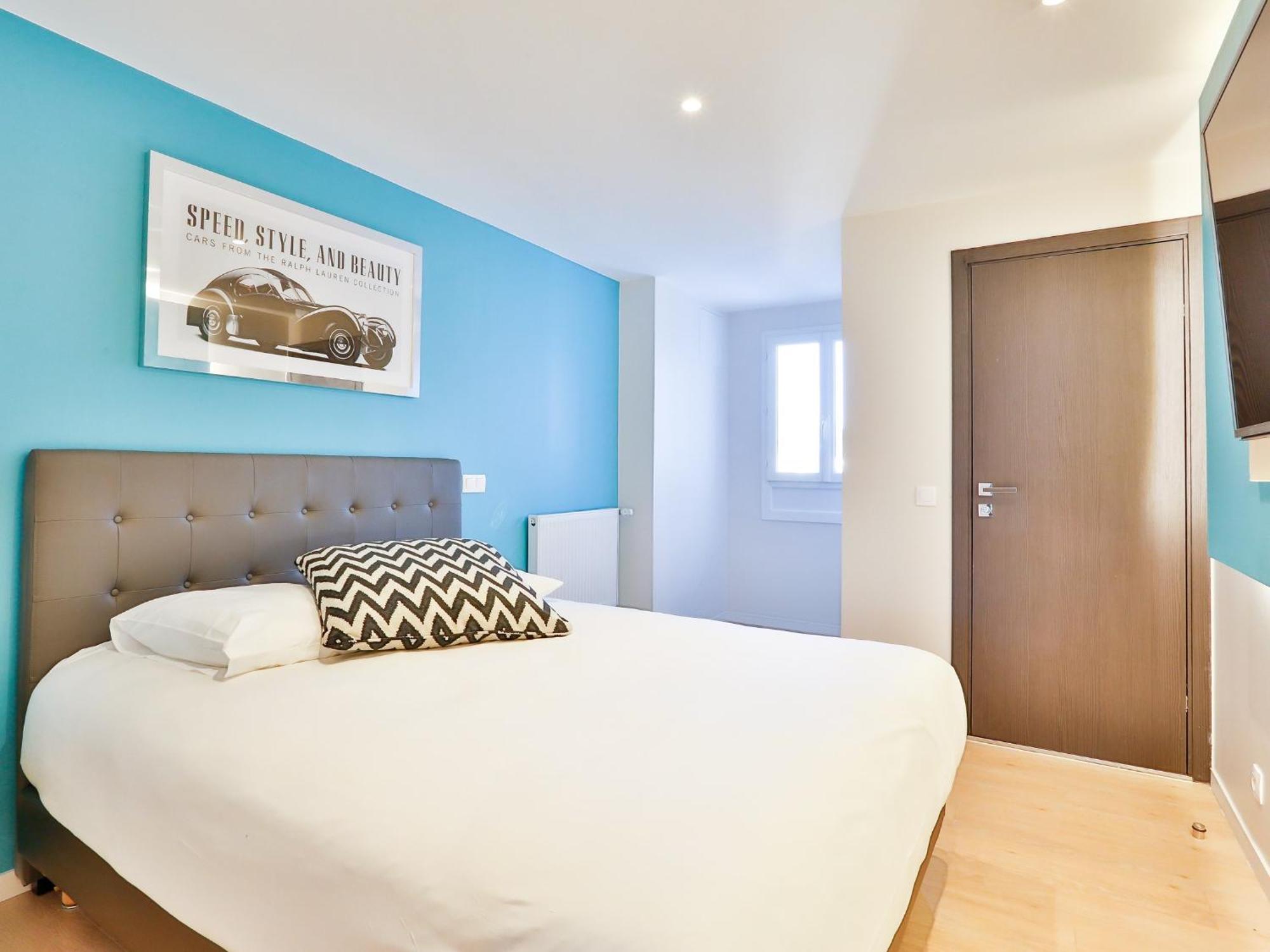 Blue Nights - Sebastopol Apartment *