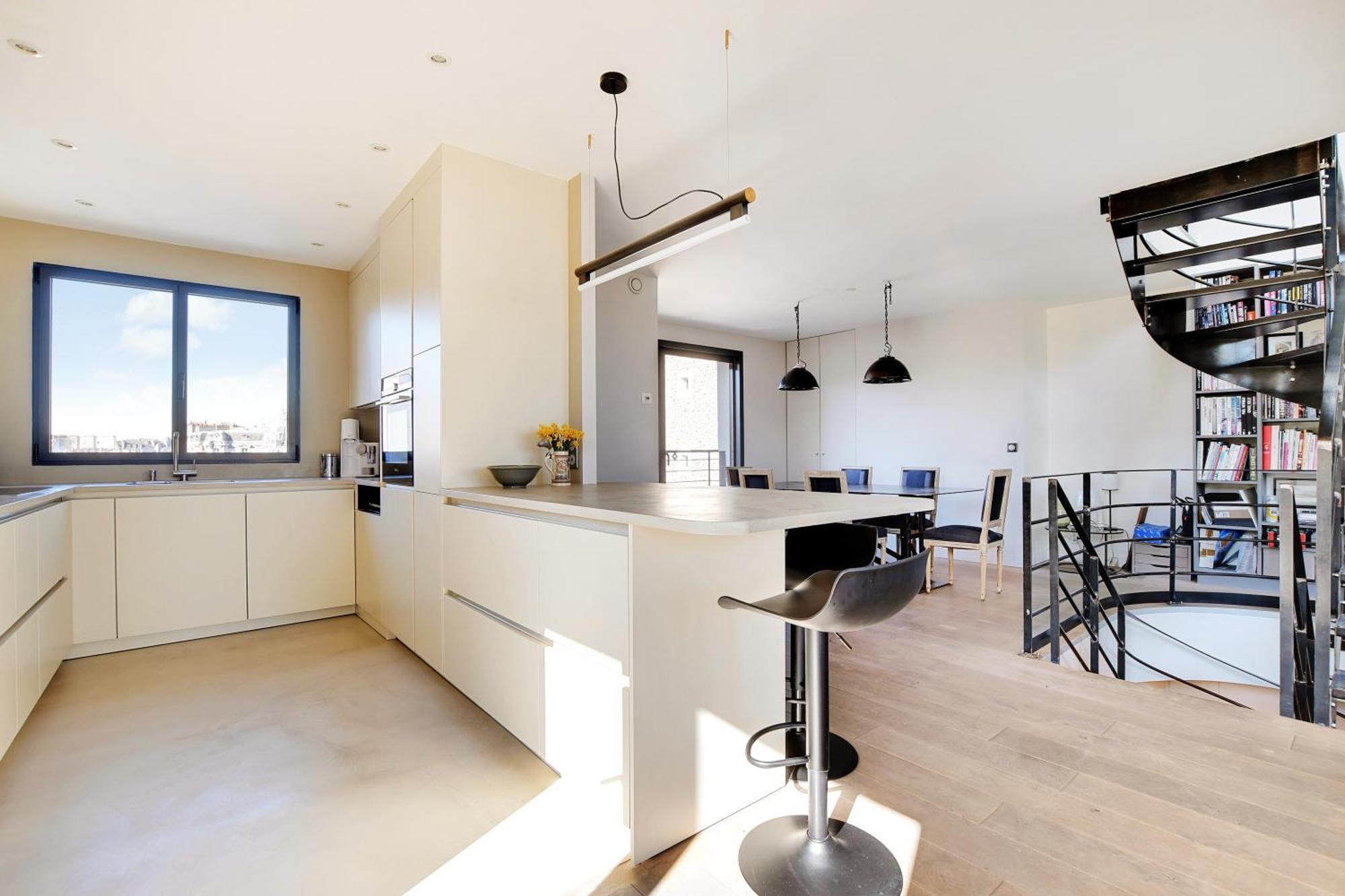 Invalides - Breteuil Apartment *