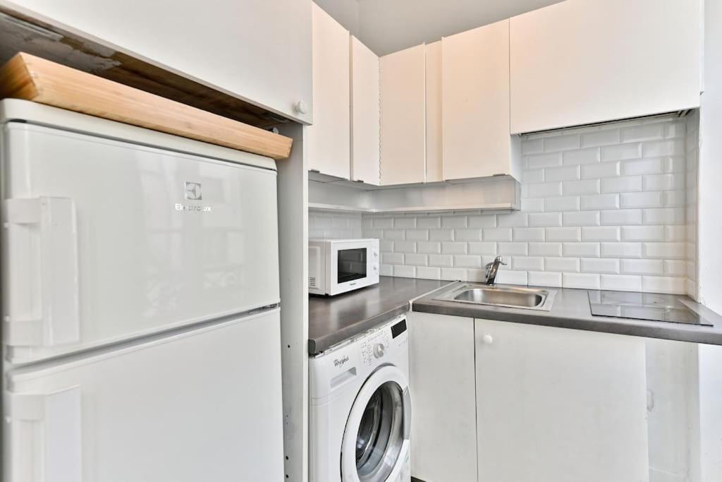 Apartment Haussmannien 17eme Arrondissement *