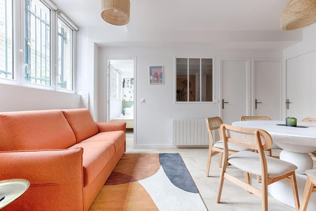 Mykeypers - Chic & Elegant Flat 2br/6p- Republique Apartment