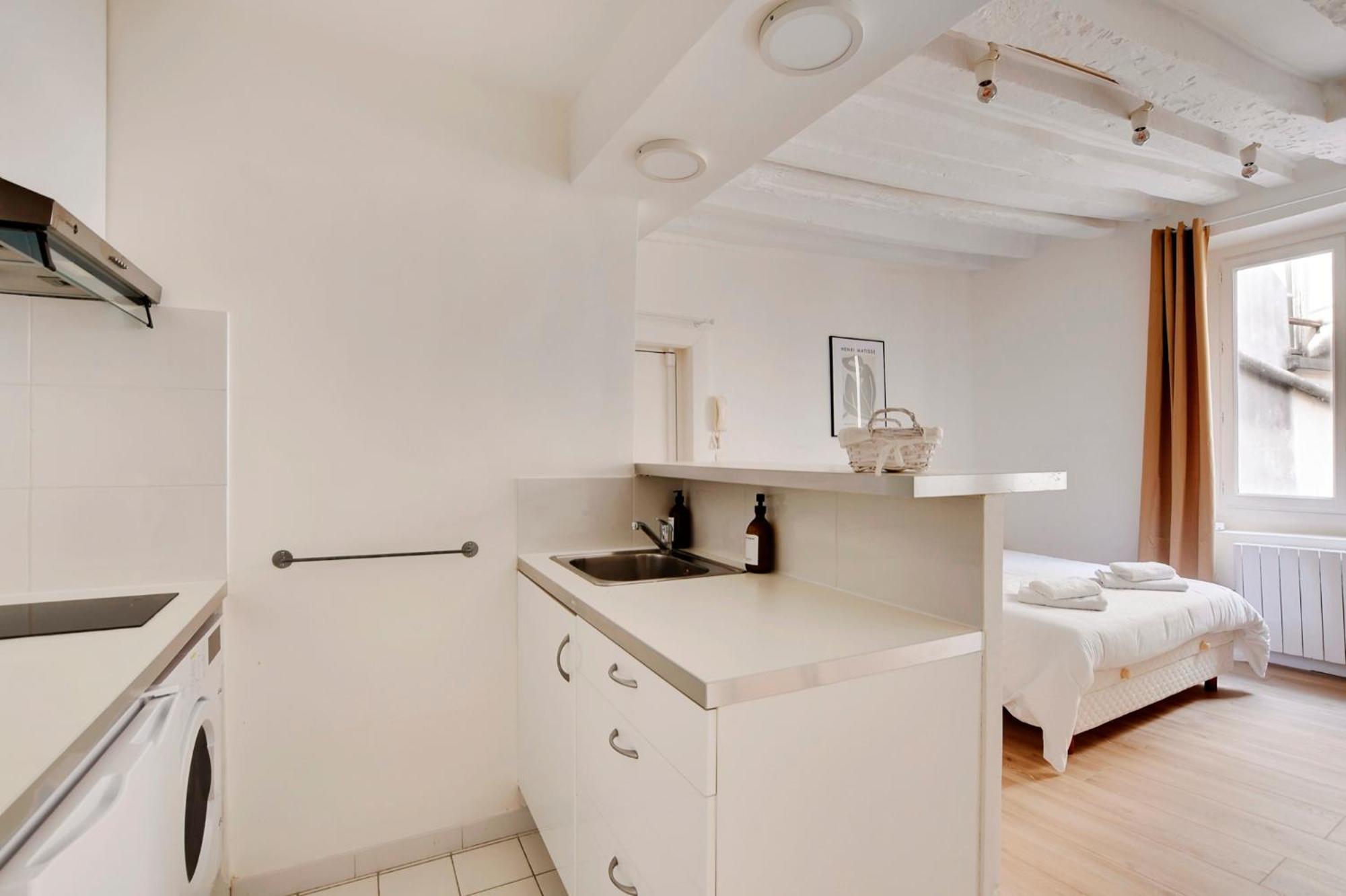Apartment Saint Placide Cannette Paris