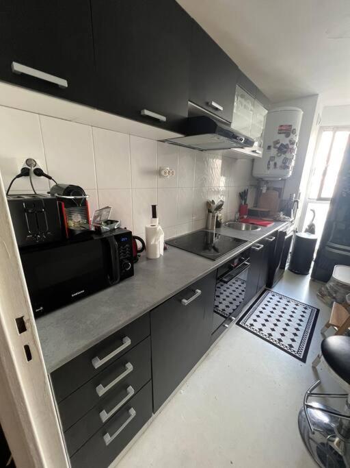 Pied De Montmartre Apartment