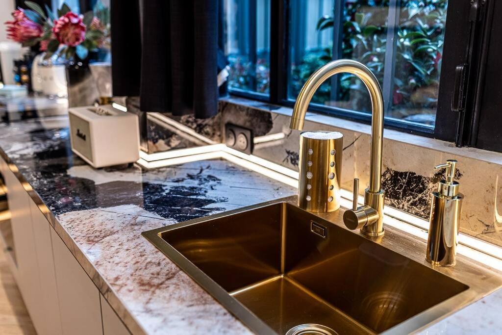 B Luxe Triplex, Cinema Near Place Des Vosges Ac Paris