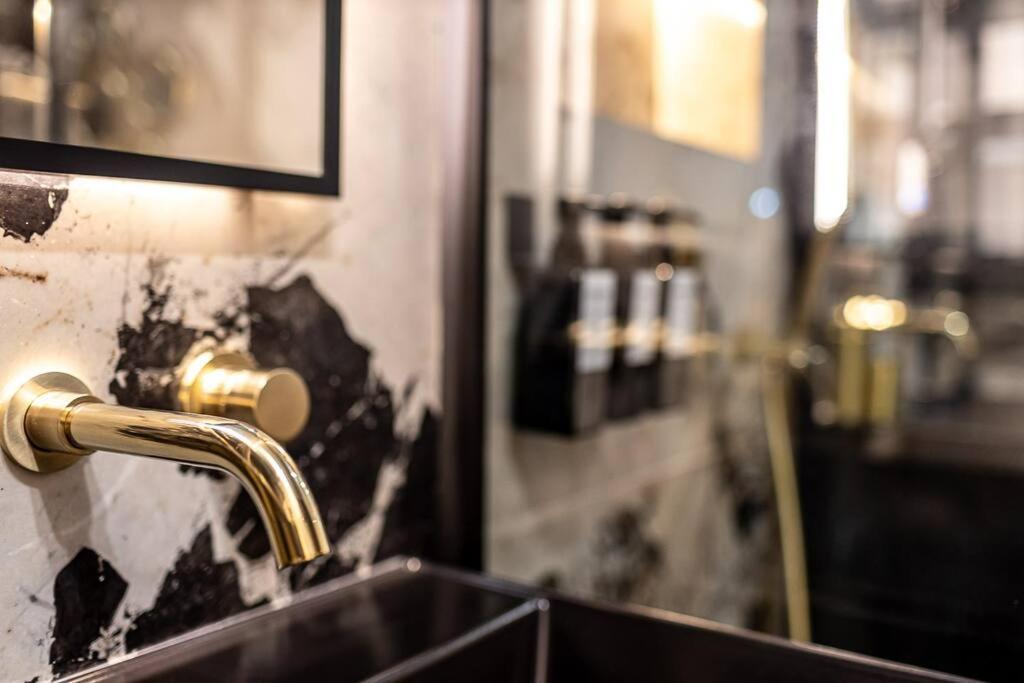 B Luxe Triplex, Cinema Near Place Des Vosges Ac