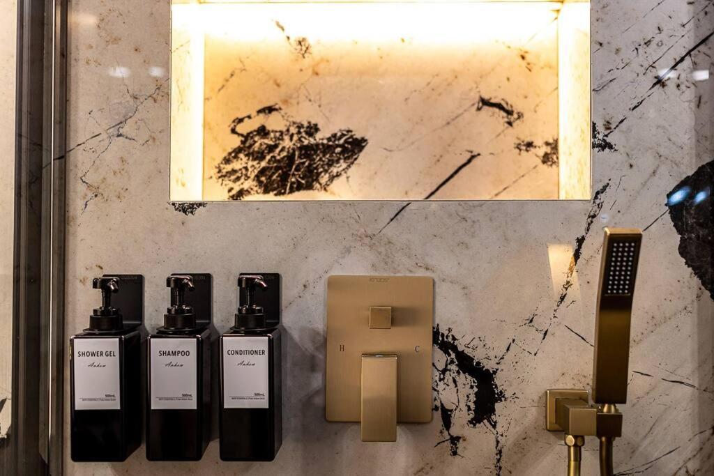 Apartment B Luxe Triplex, Cinema Near Place Des Vosges Ac Paris