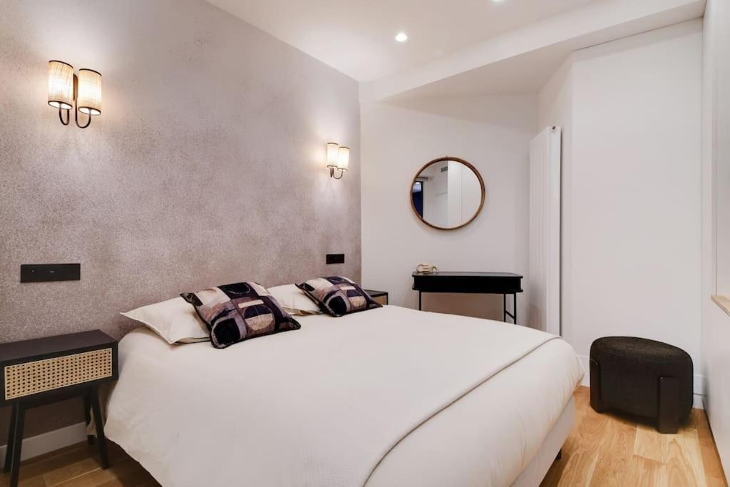 De Luxe 2bdr/7p - Louvre/tuileries Apartment