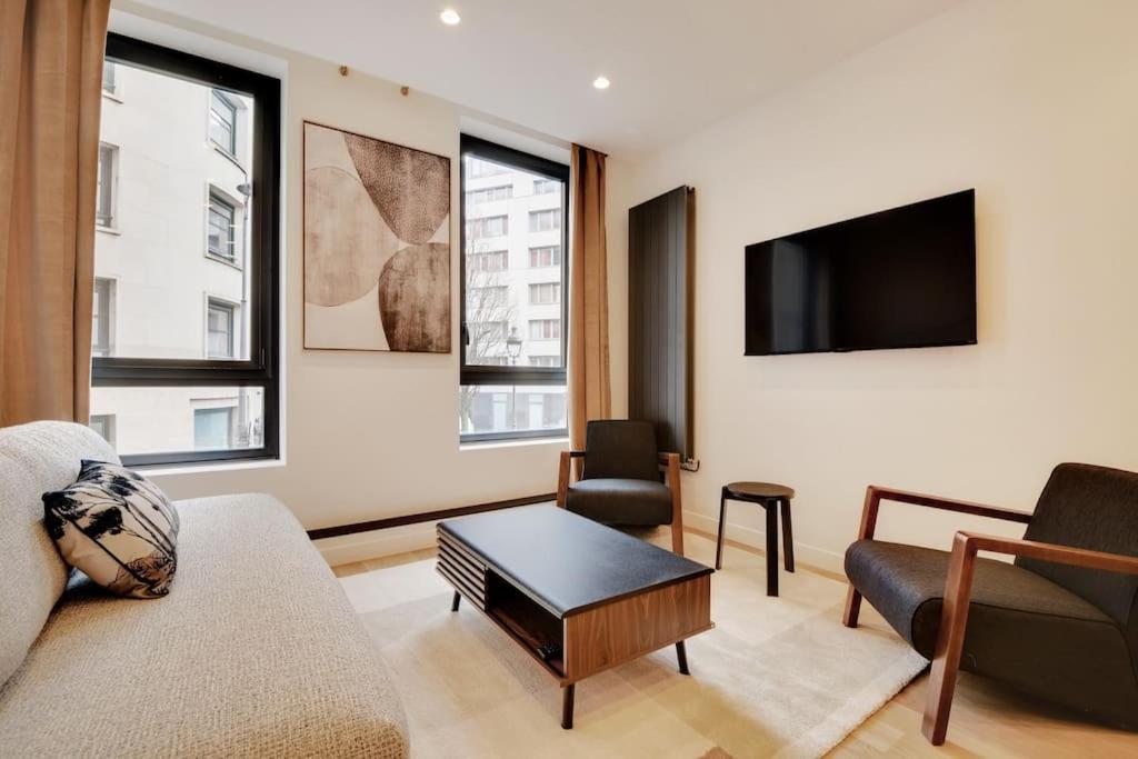 Apartment De Luxe 2bdr/7p - Louvre/tuileries *