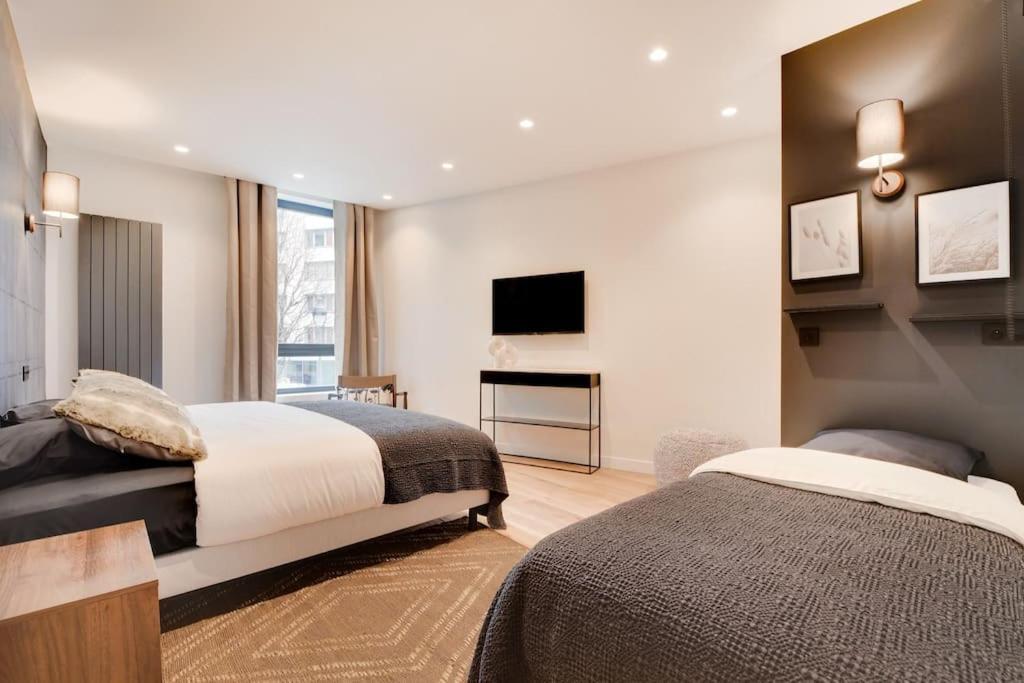 De Luxe 2bdr/7p - Louvre/tuileries Apartment *