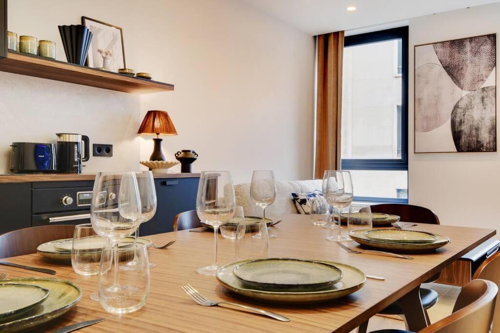 Apartment De Luxe 2bdr/7p - Louvre/tuileries *