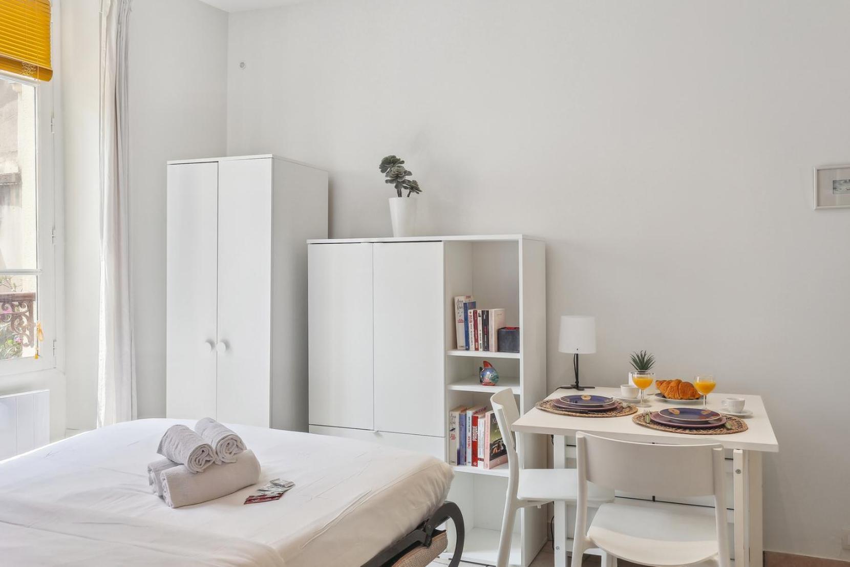Pantheon & Latin Quarter - Cityapartmentstay Apartment