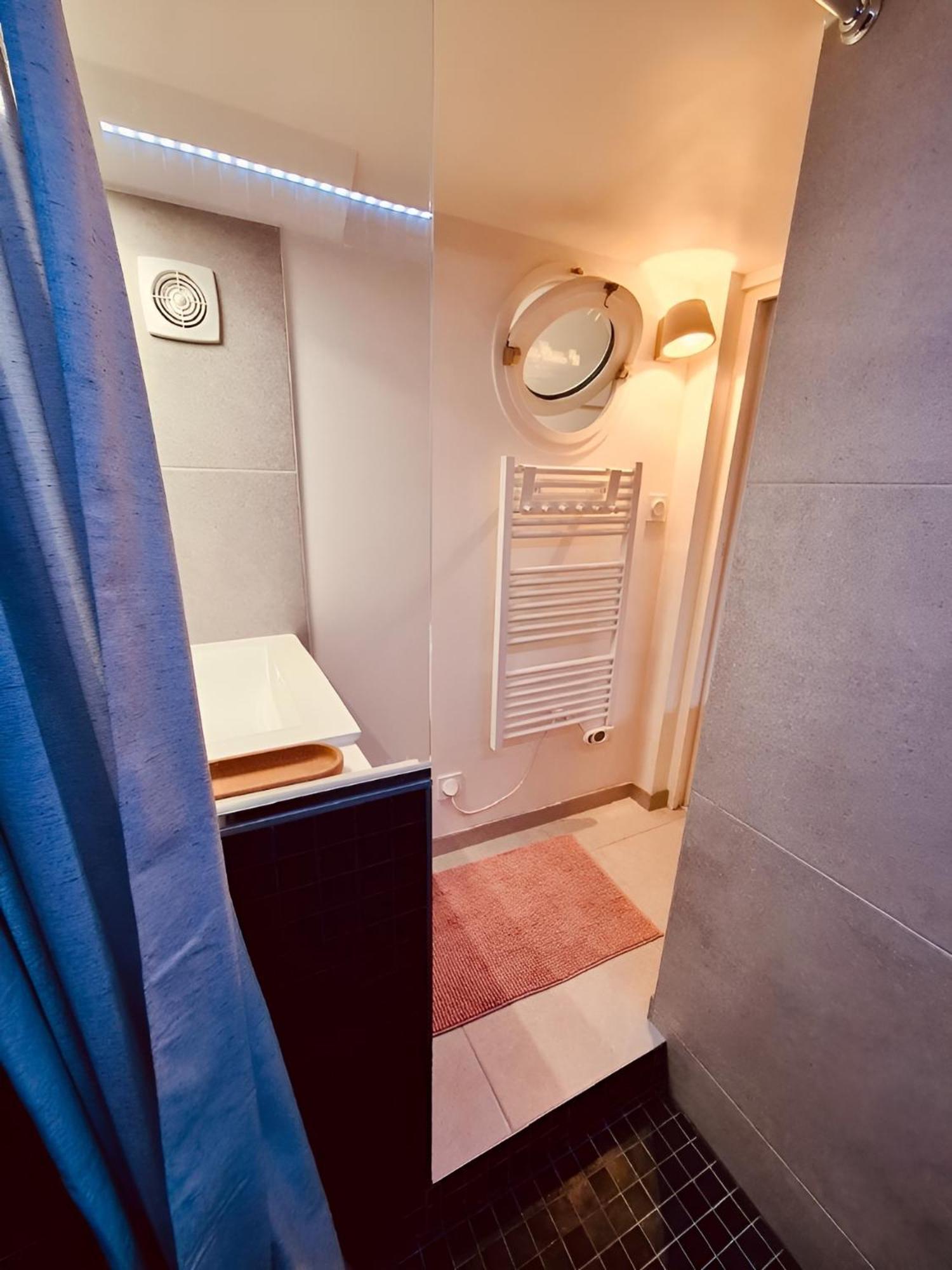 Plein Coeur De : Duplex A Bastille Apartment