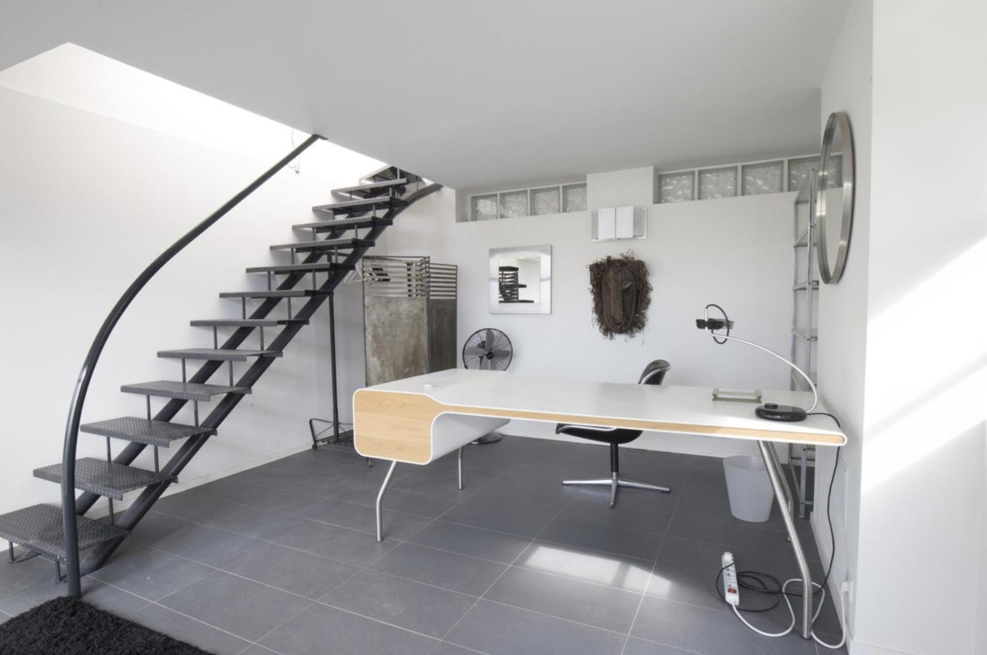 Maison D'architecte De 6 Niveaux A Villa *