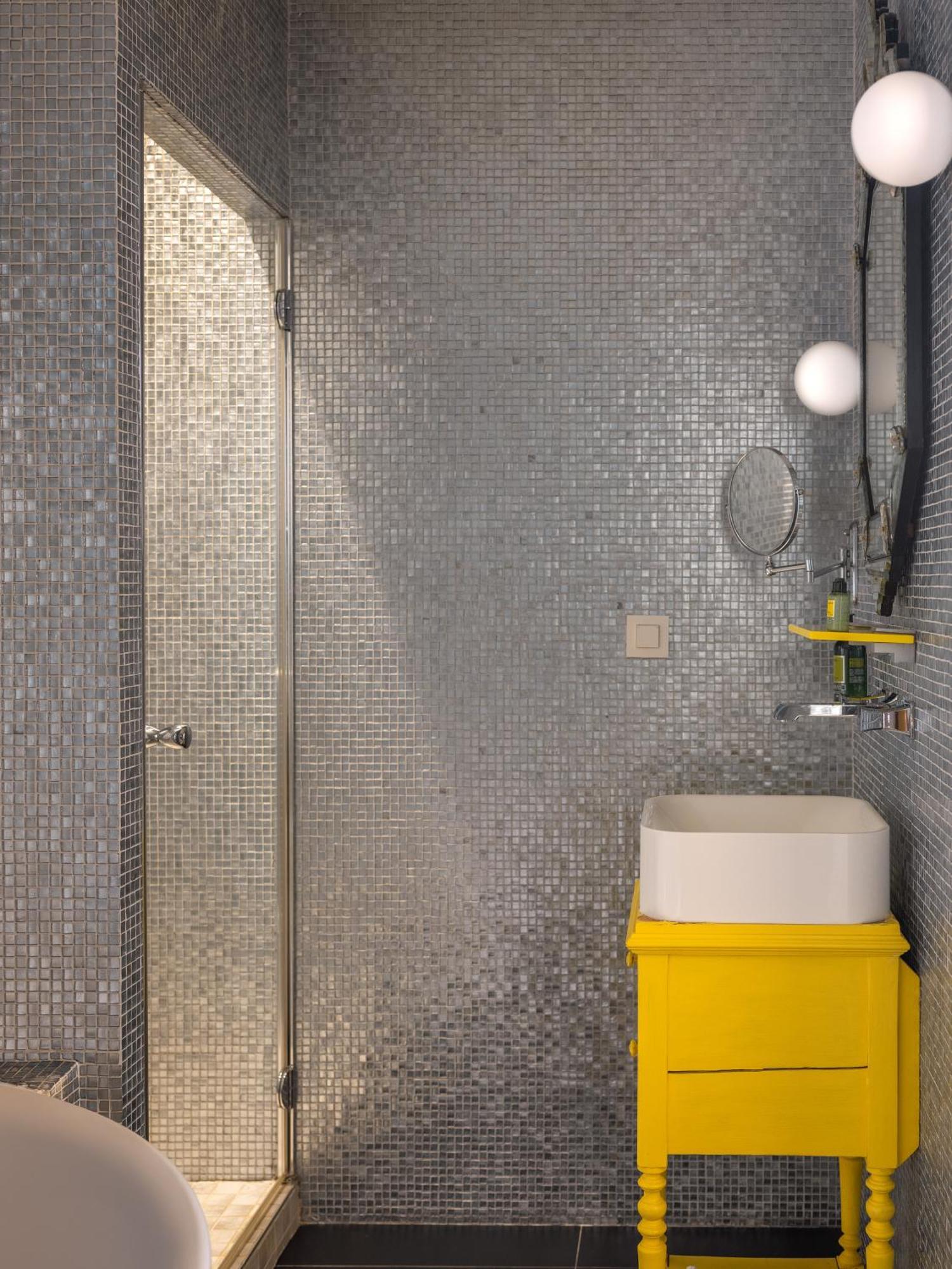 Crayon Rouge Hotel Paris